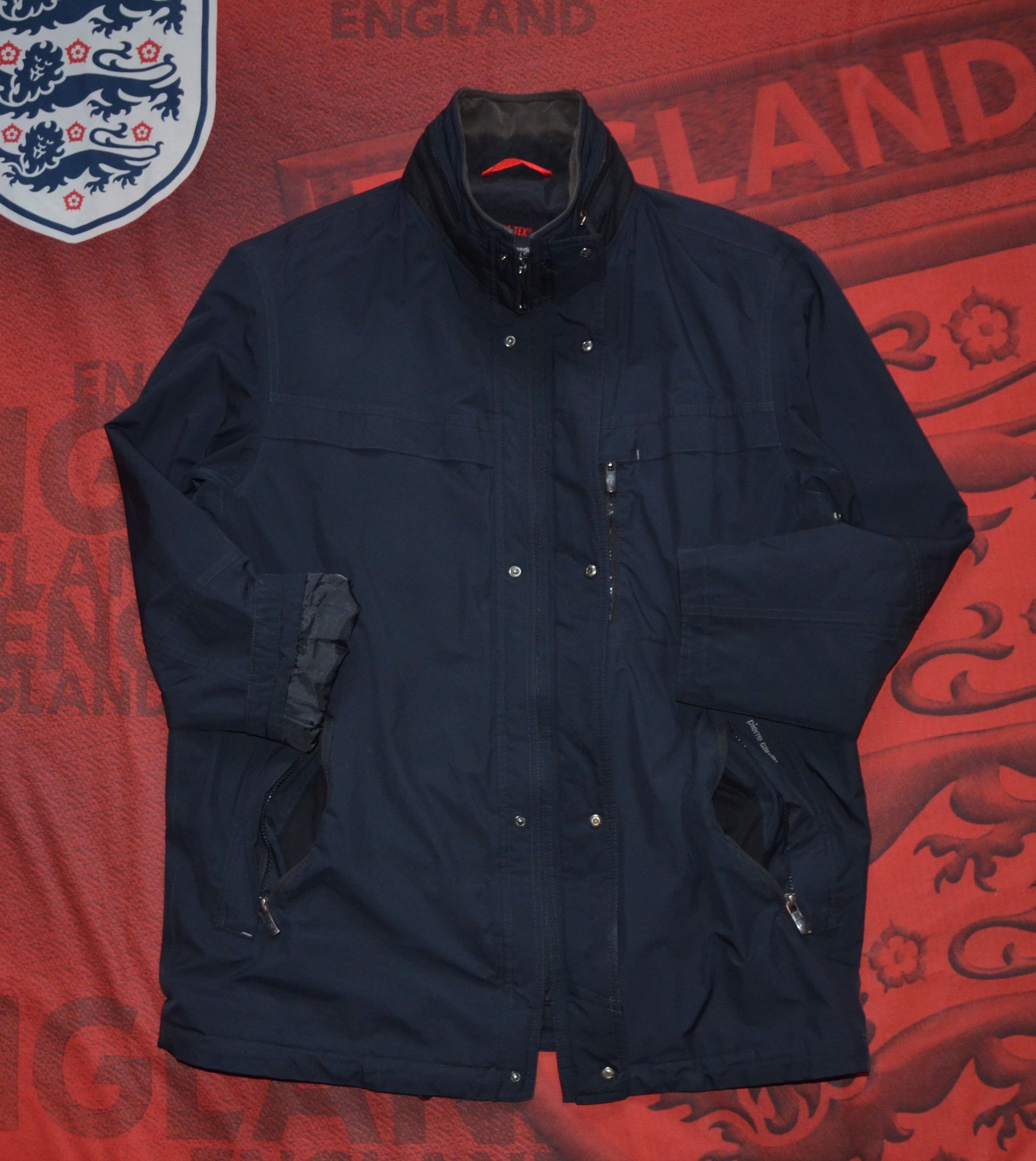 Goretex Pierre Cardin Gore-Tex Mens Jacket Navy Size 54(XL) Luxury Size US XL / EU 56 / 4 - 23 Thumbnail