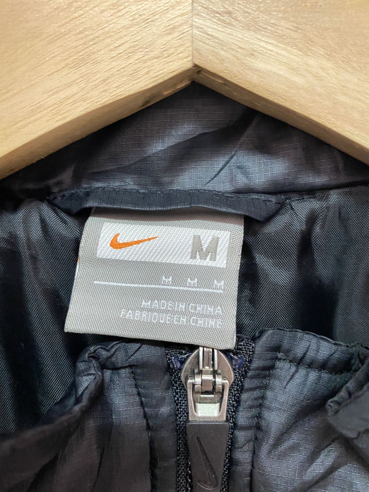 Nike 🔥NIKE🔥VINTAGE RARE NIKE SIDETAPE LOGOMATIC ZIPPER JACKET Size US M / EU 48-50 / 2 - 8 Thumbnail