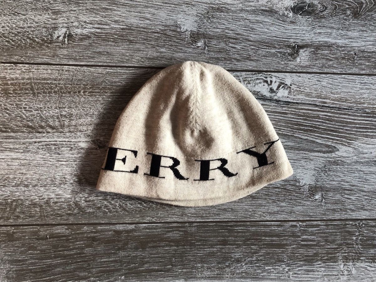 Burberry Burberry Beanie Hat Big Logo 100% Authentic ❗️ Size ONE SIZE - 2 Thumbnail