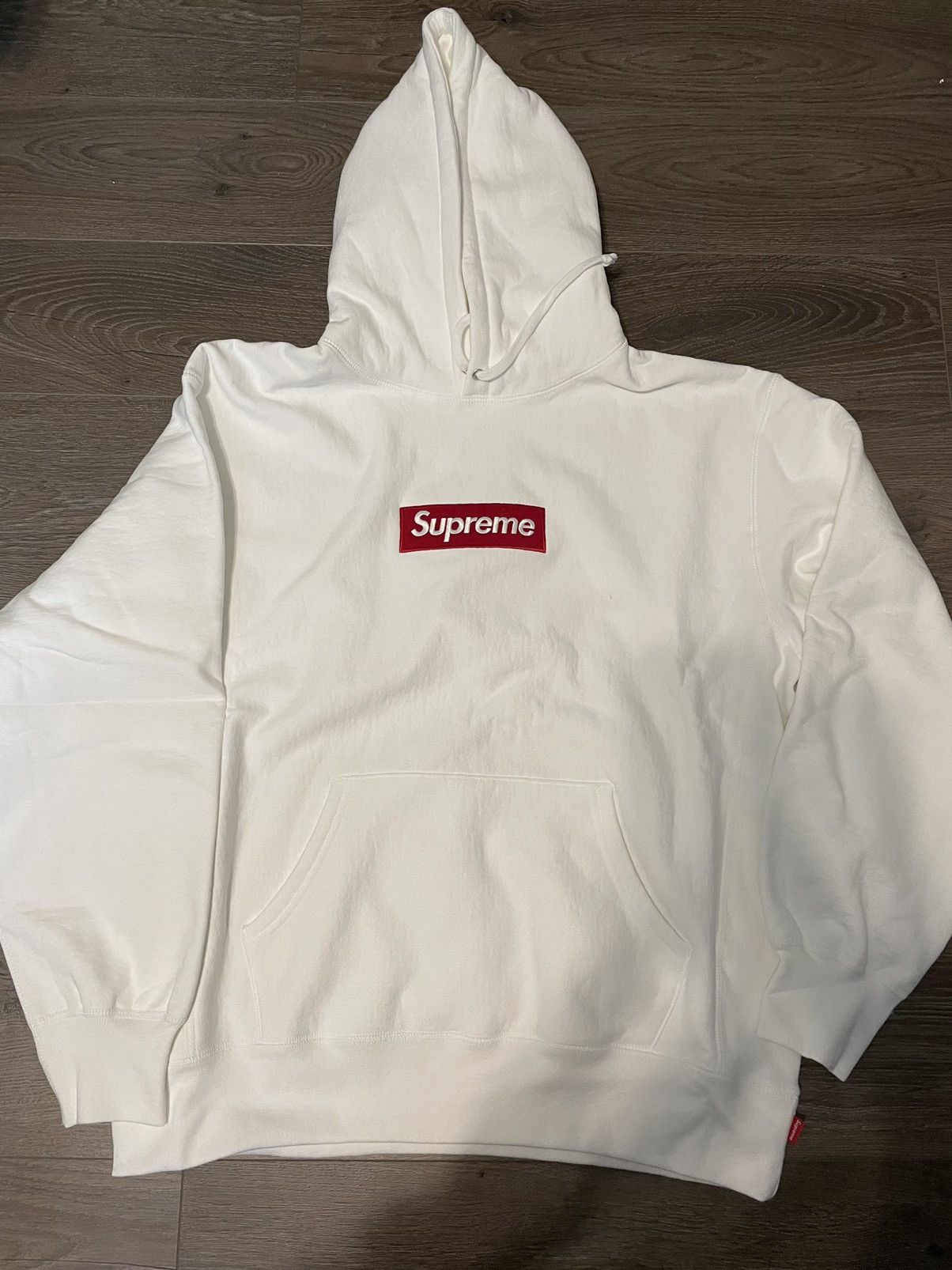 Supreme 2021 Box Logo Hoodie - White Sweatshirts & Hoodies, Clothing -  WSPME59877