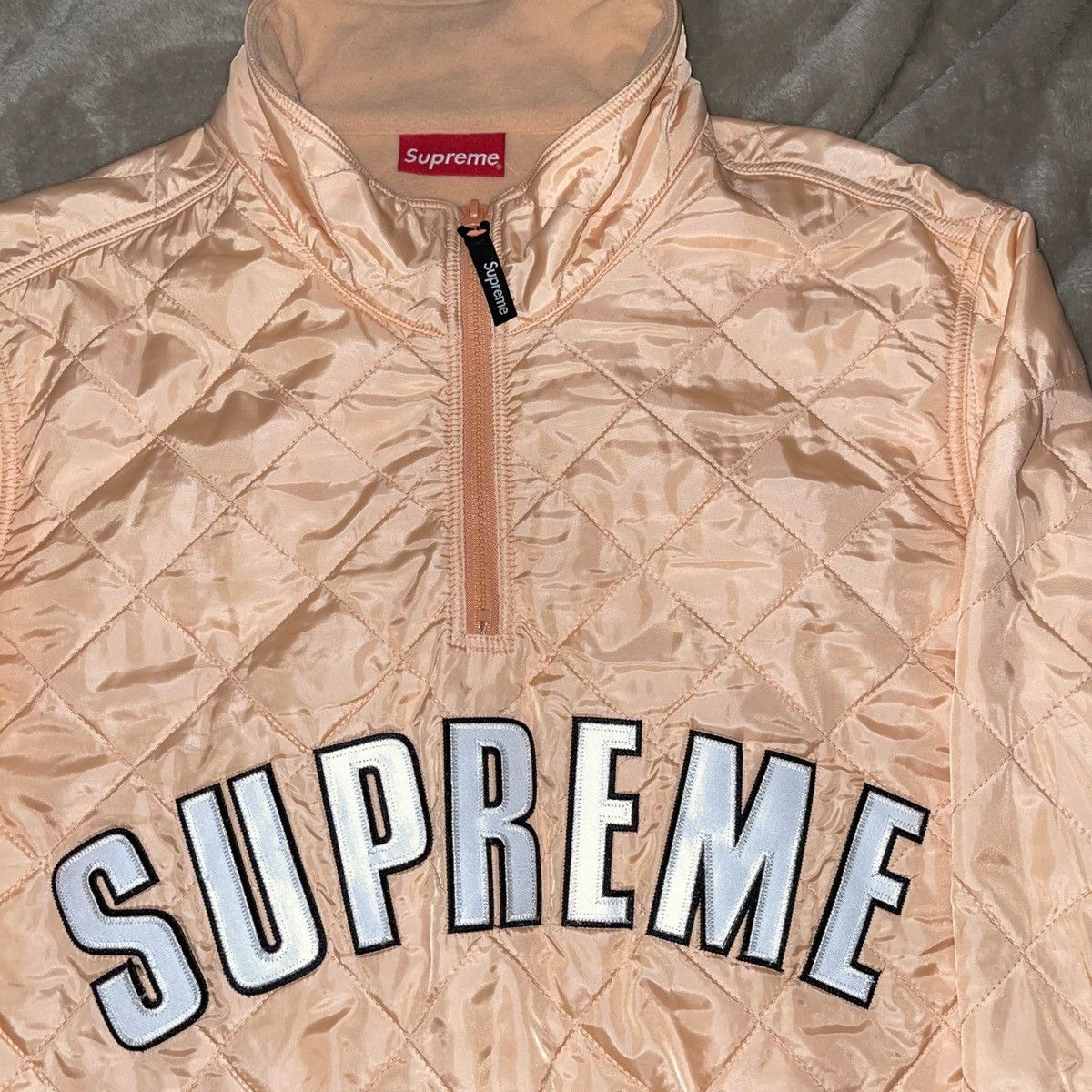 ジャケット・アウター supreme Arc Logo Quilted Half Zip 17ss Supreme Arc Logo Quilted Half Zip Pullover (SS17) - $158