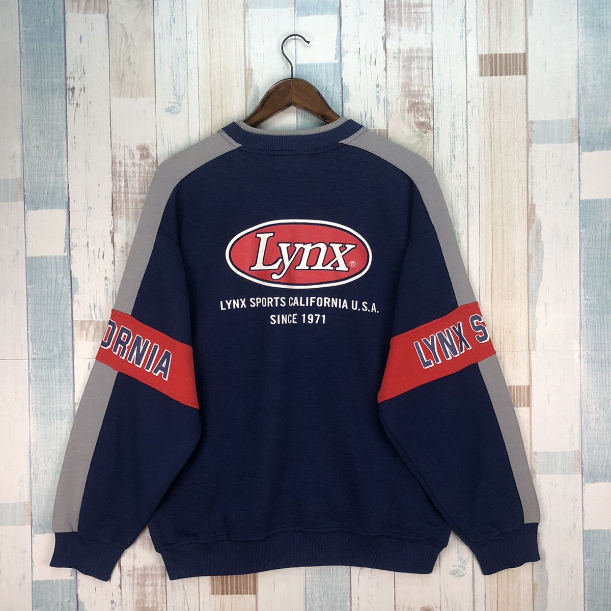 Vintage Vintage 90s Lynx California USA Big Logo Sweatshirts Size US L / EU 52-54 / 3 - 1 Thumbnail