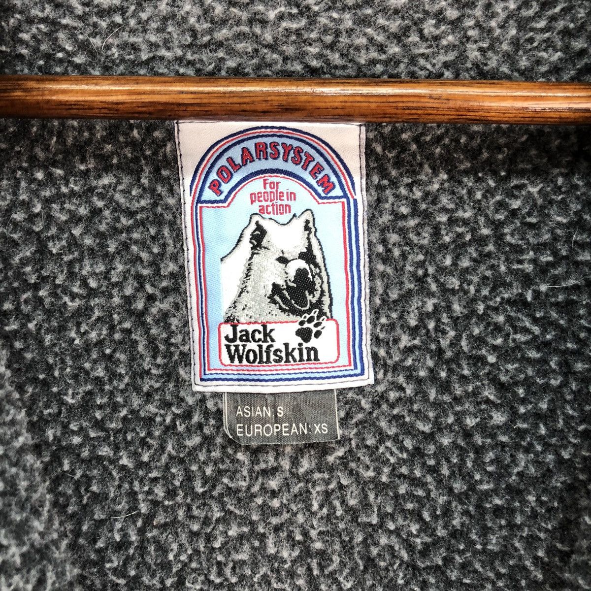 Jack Wolfskin × Polartec × Vintage Vintage Jack Wolfskins Embroidery Logo Fleece Size US XS / EU 42 / 0 - 13 Thumbnail