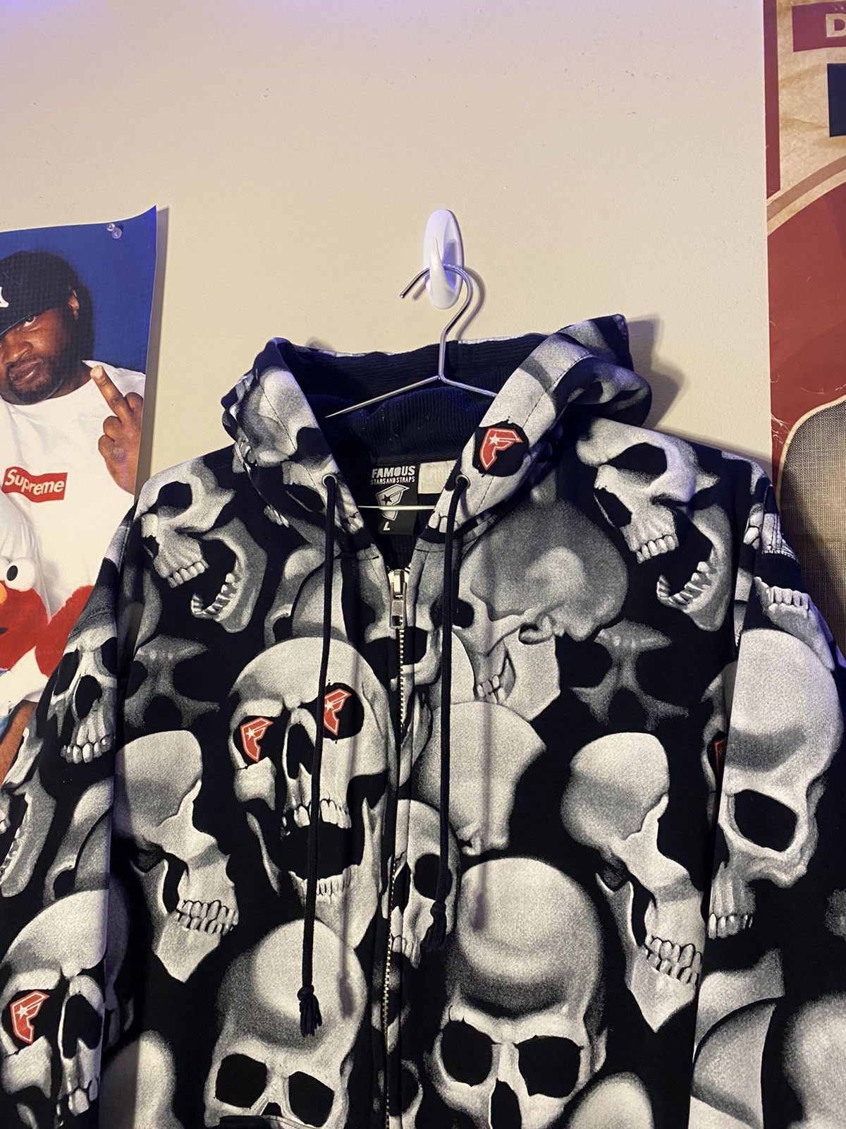 Famous Stars & Straps Travis Barker skulls shops Hoodie zip up Y2K small