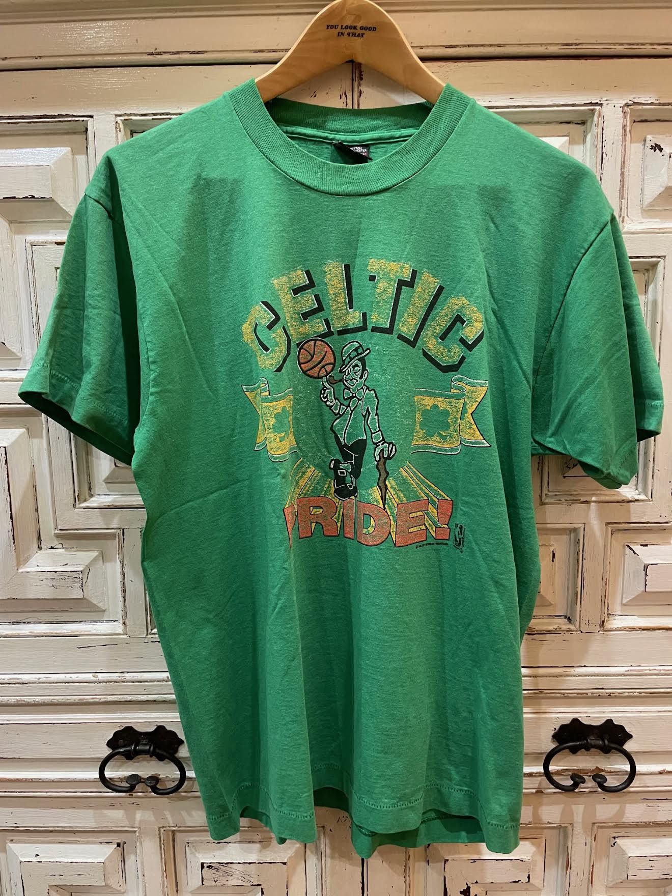 Vintage Vintage Celtics Tshirt Size US XL / EU 56 / 4 - 1 Thumbnail