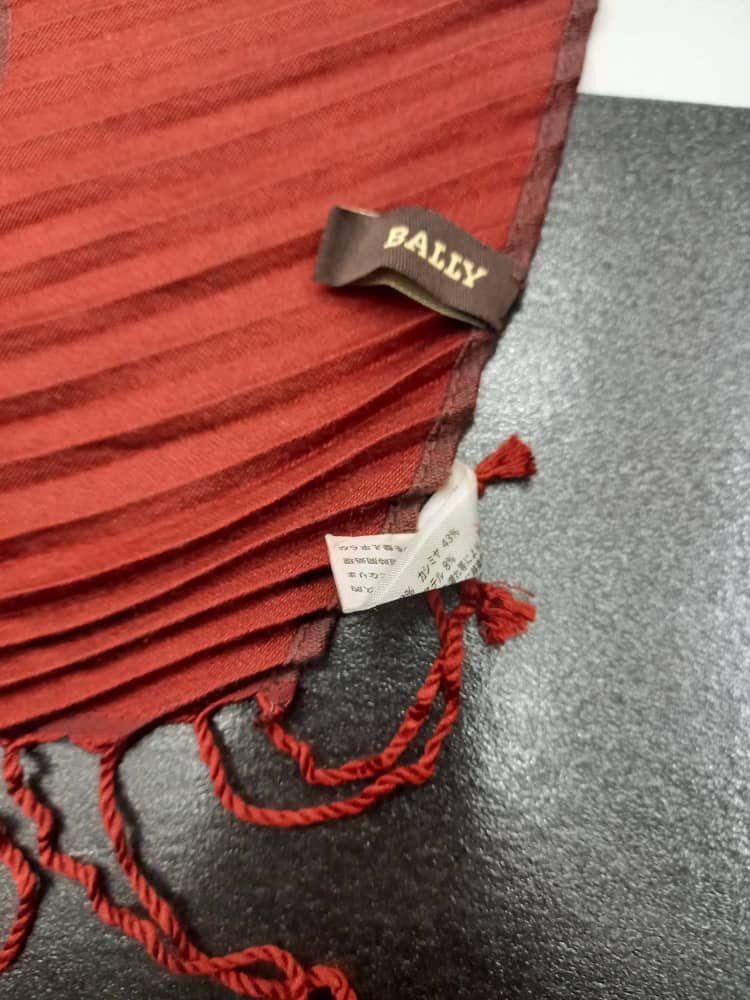 Bally Bally Silk Scarf / Shawl Size ONE SIZE - 8 Thumbnail