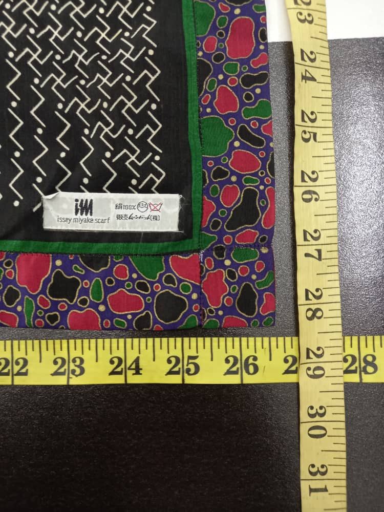 Issey Miyake Issey Miyake Scarf Size ONE SIZE - 5 Thumbnail