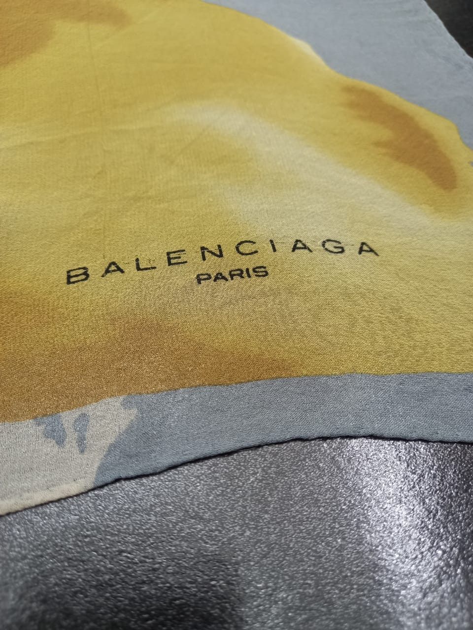 Balenciaga Balenciaga Silk Scarf Size ONE SIZE - 2 Thumbnail