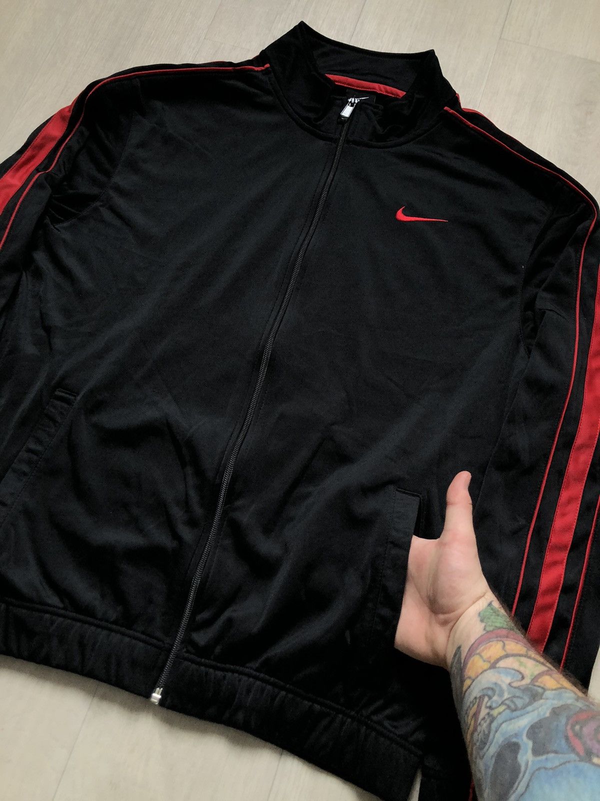 Nike × Vintage Vintage Nike Jacket Zip Black Track Top Nike Size M Size US M / EU 48-50 / 2 - 5 Thumbnail