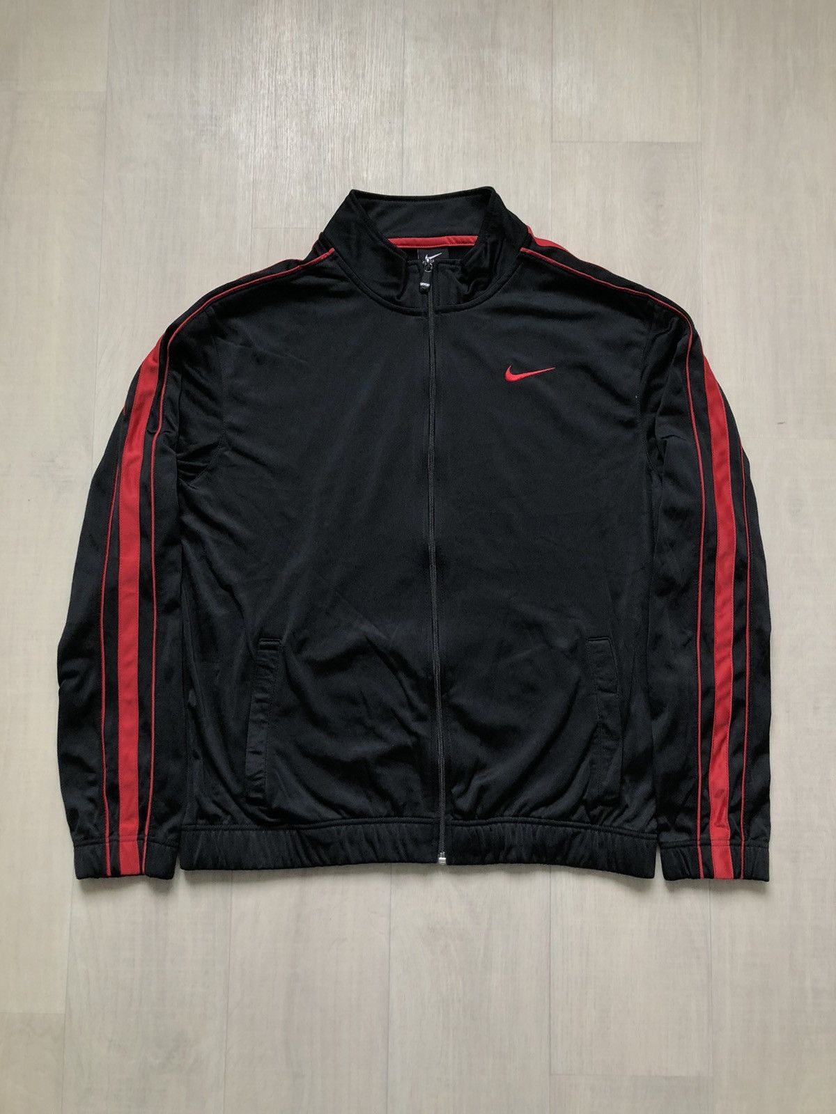 Nike × Vintage Vintage Nike Jacket Zip Black Track Top Nike Size M Size US M / EU 48-50 / 2 - 1 Thumbnail