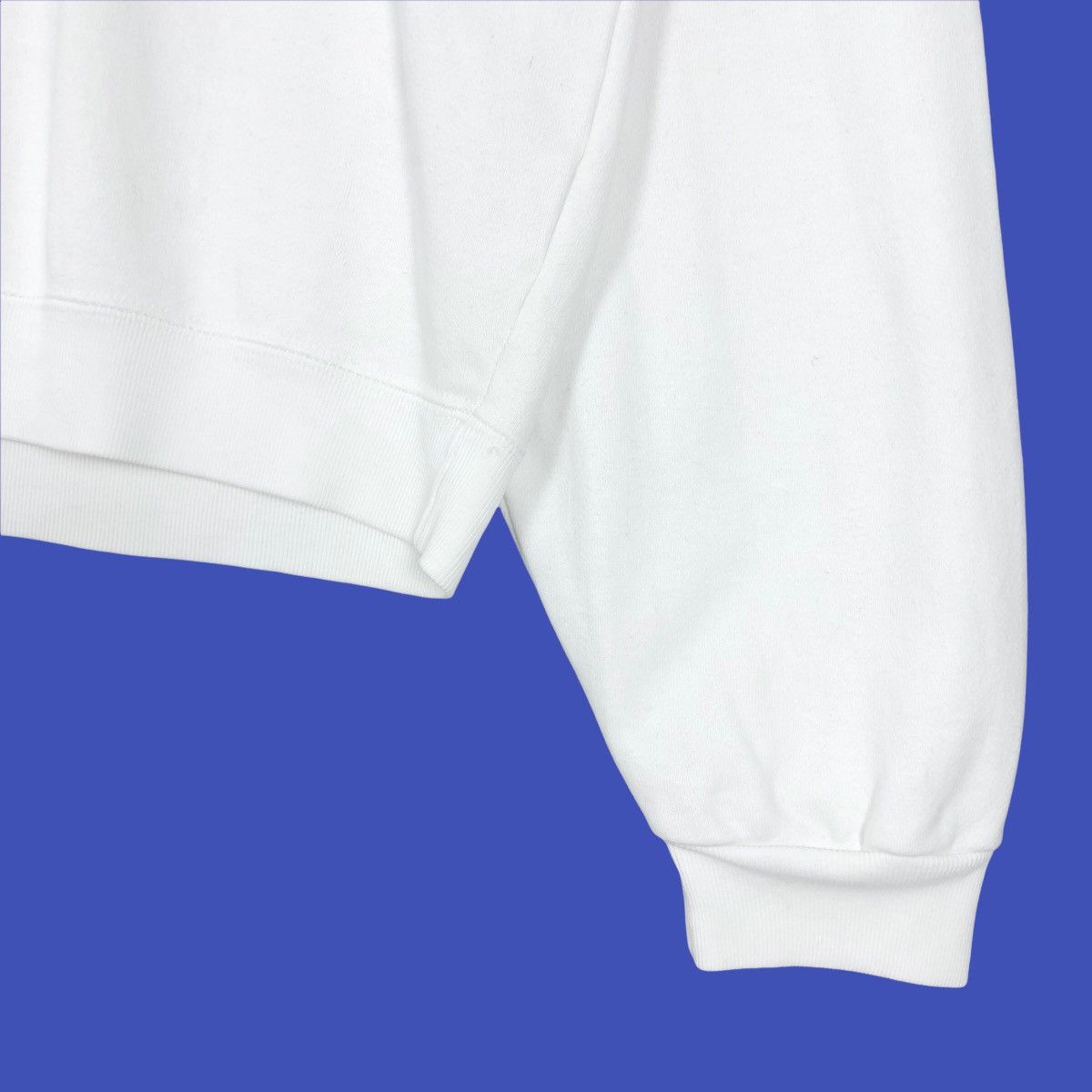 Quiksilver Vintage Roxy Quiksilver Japan Crewneck Sweatshirt Big Logo Size US M / EU 48-50 / 2 - 4 Thumbnail