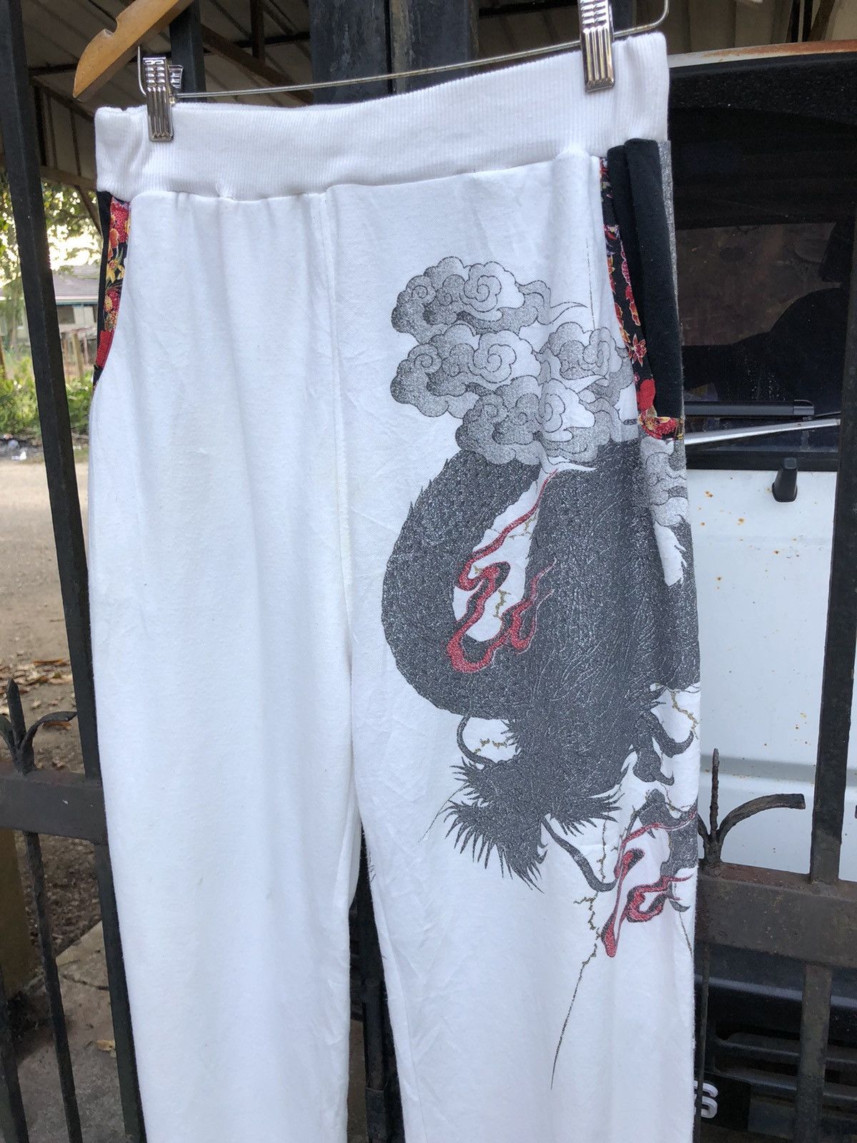 Japanese Brand Japanese Sukajan Dragon Style Sweatpants Size US 33 - 3 Thumbnail