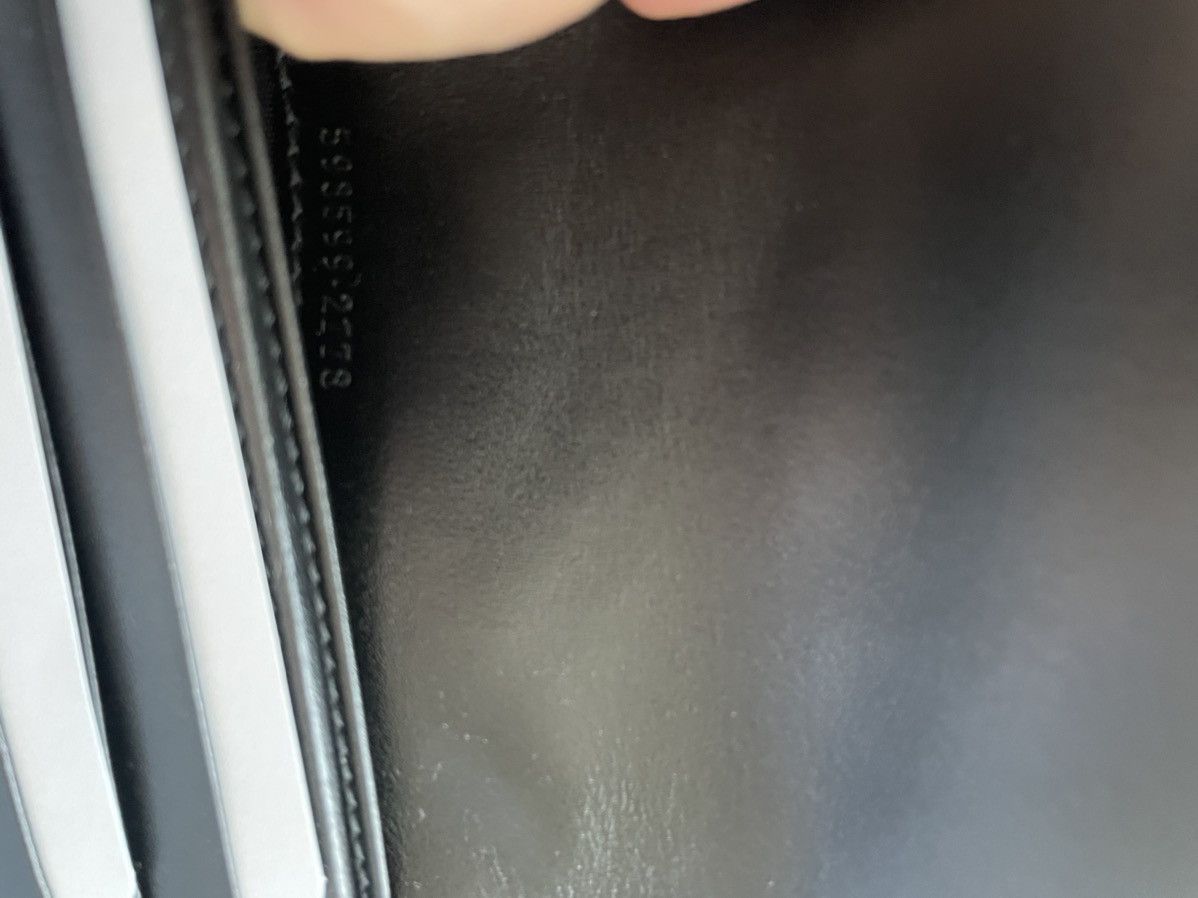 Gucci Brand NEW Iconic Classic Gucci Passport Wallet Size ONE SIZE - 16 Thumbnail