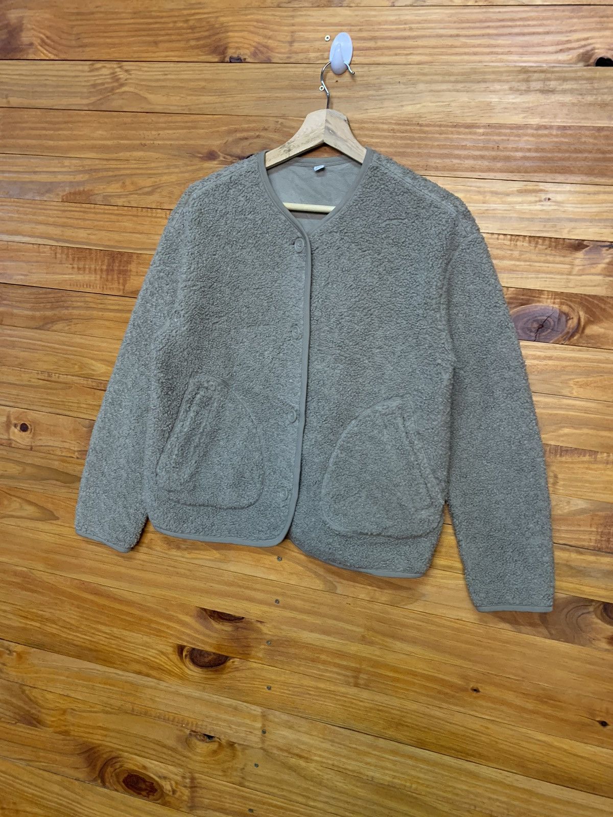 Uniqlo Uniqlo Button Up Fleece Jacket Size US L / EU 52-54 / 3 - 2 Thumbnail