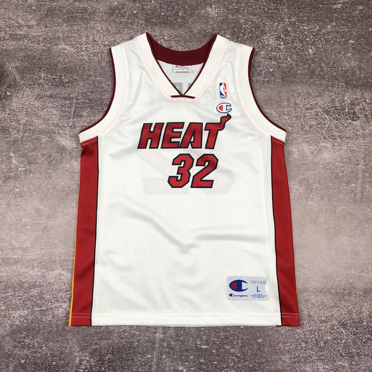 NBA Vintage Miami Heat NBA Shaquille O’Neal Champion Jersey Size US XS / EU 42 / 0 - 1 Thumbnail