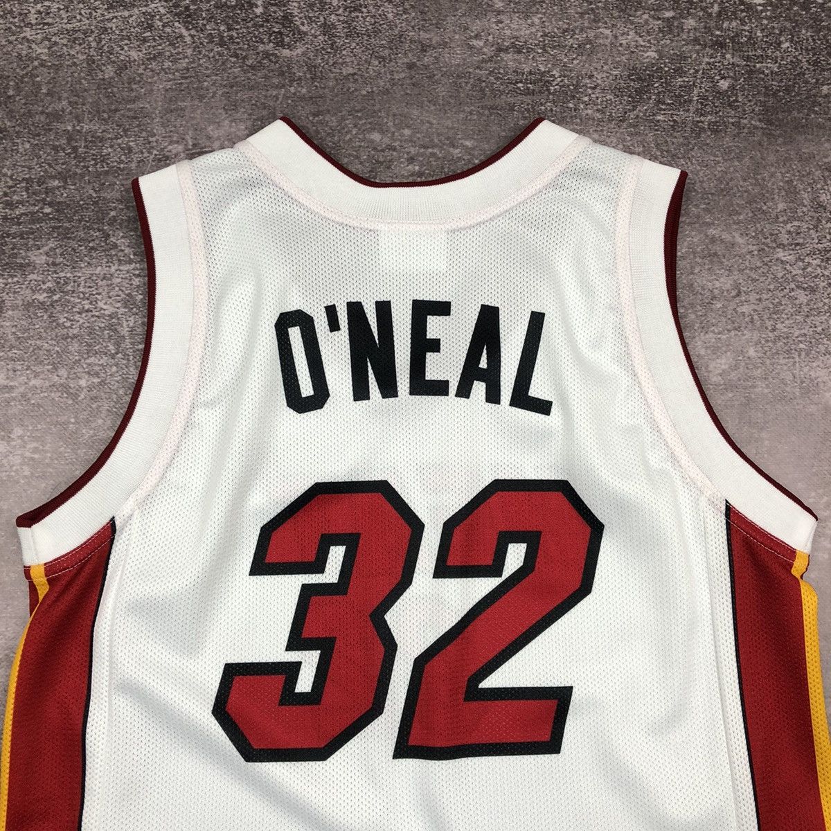 NBA Vintage Miami Heat NBA Shaquille O’Neal Champion Jersey Size US XS / EU 42 / 0 - 5 Thumbnail