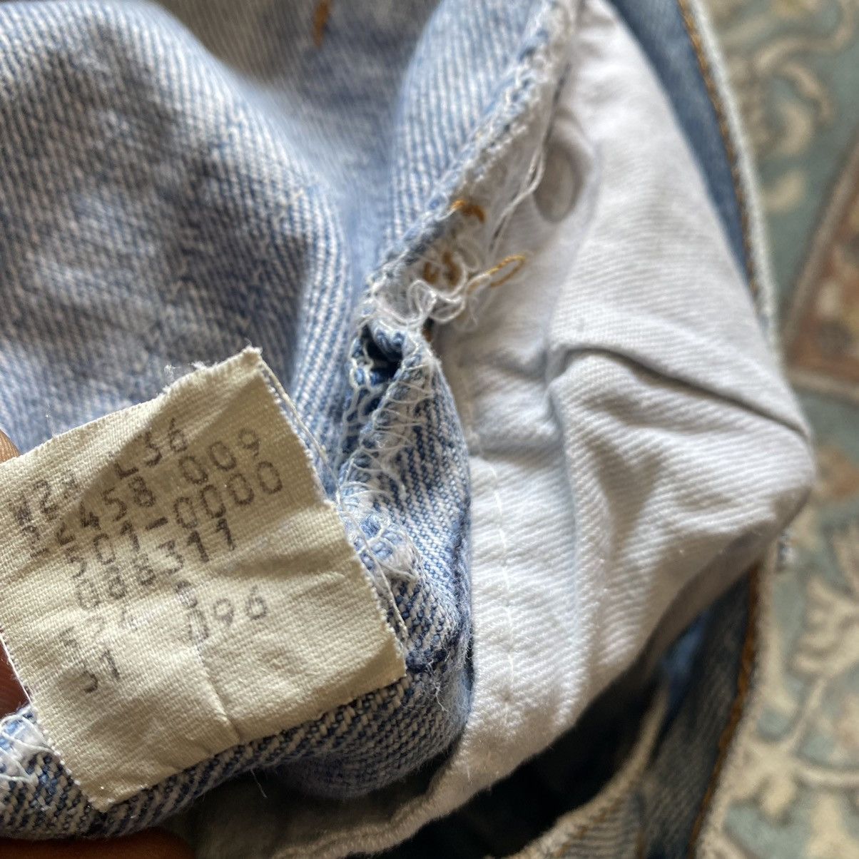 Levi's Vintage 80s Levis 501 Distressed Jeans 27x33 Size US 27 - 17 Thumbnail