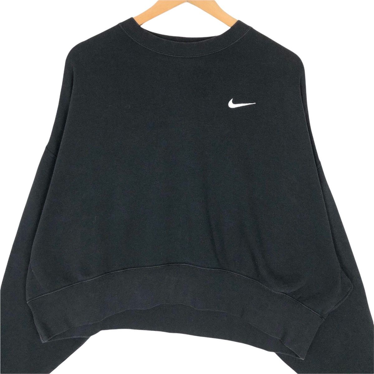 Nike Nike Swoosh Women’s Crewneck Cropped Sweatshirt Size US M / EU 48-50 / 2 - 3 Thumbnail