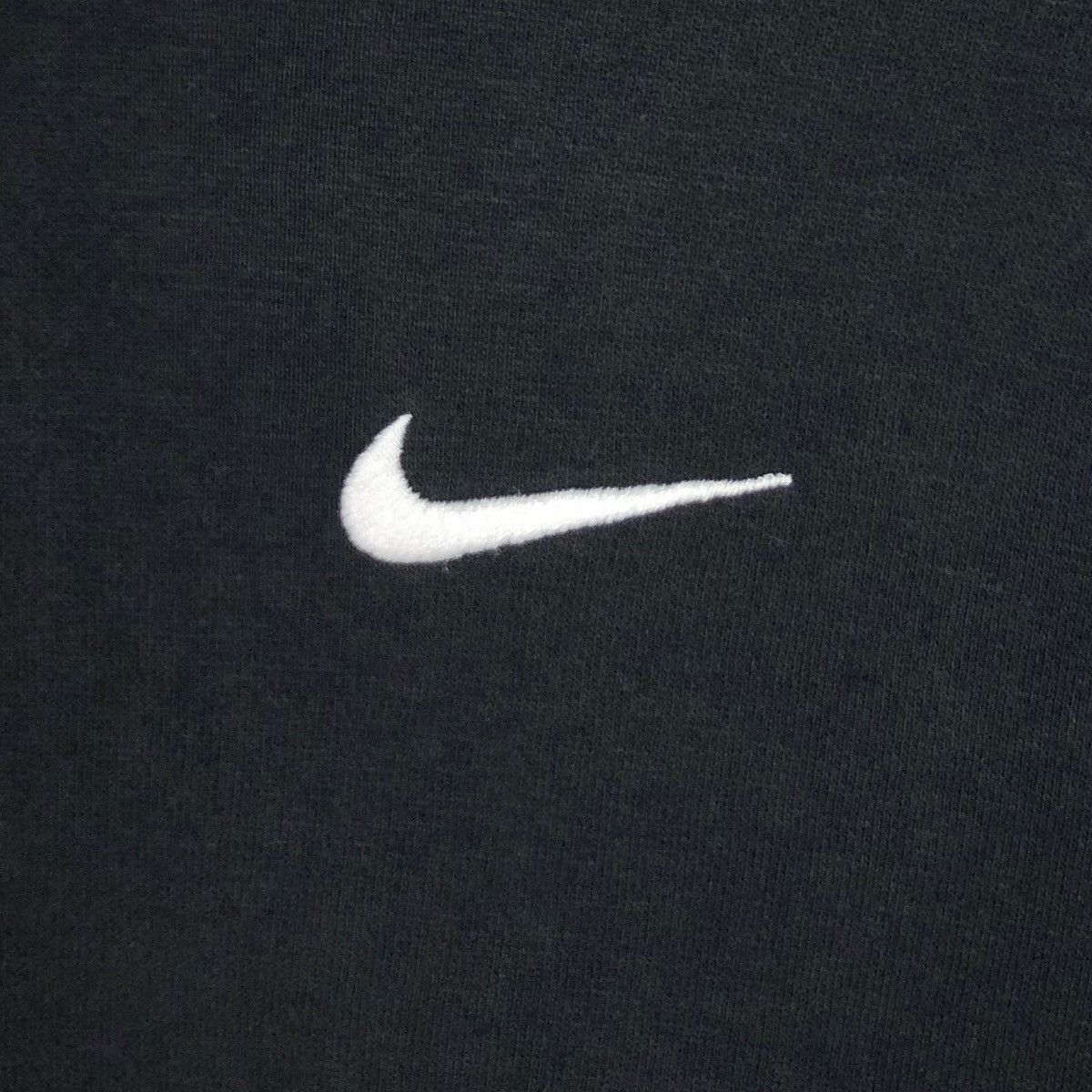 Nike Nike Swoosh Women’s Crewneck Cropped Sweatshirt Size US M / EU 48-50 / 2 - 7 Thumbnail