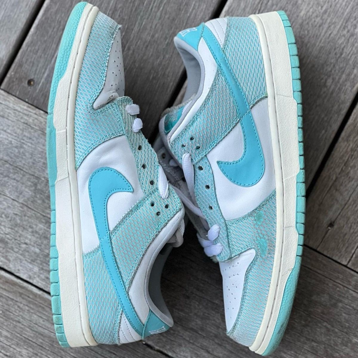 nike sb dunk low high hair