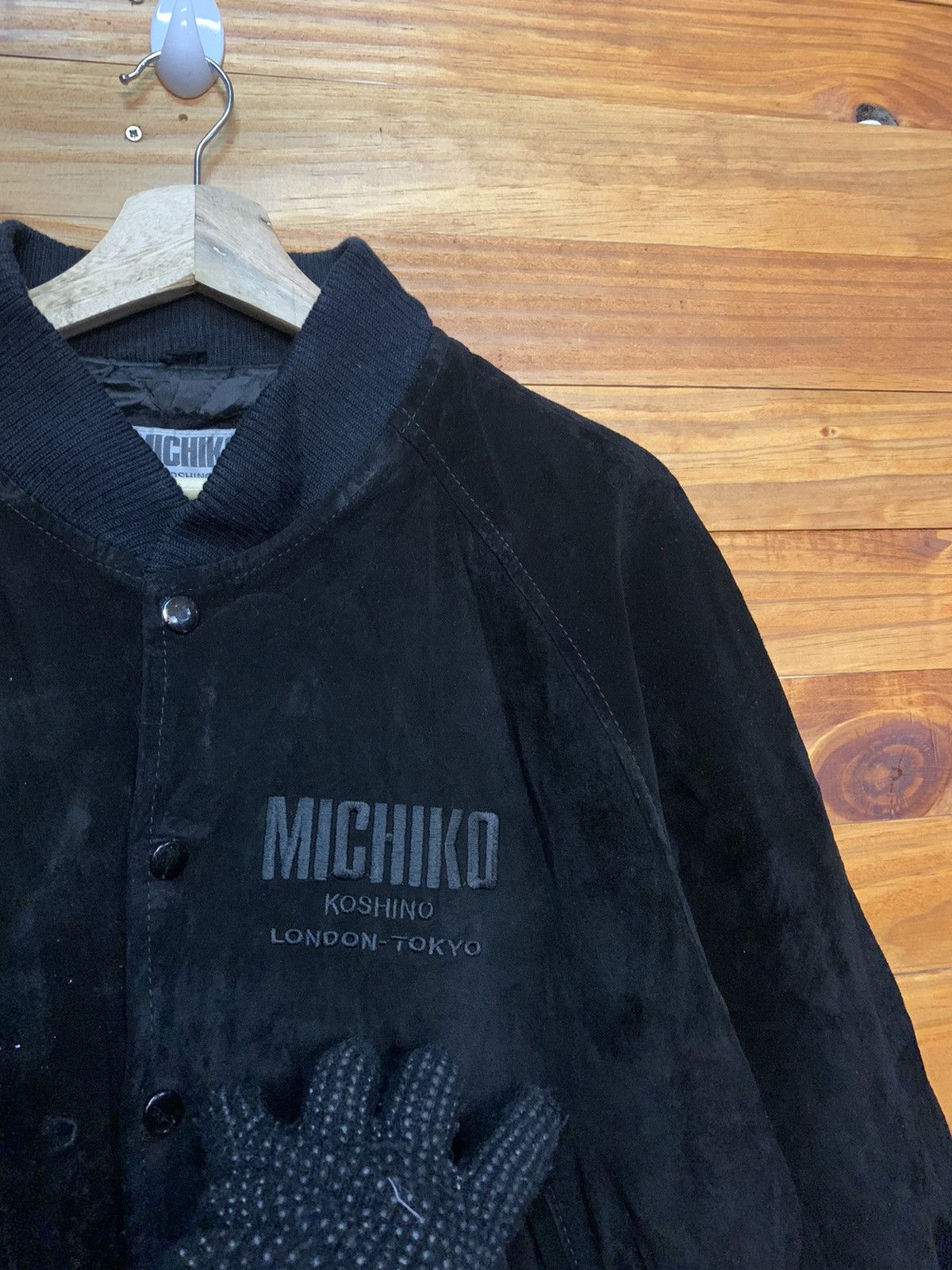 Michiko Koshino London Vintage Michiko Koshino Uk Flag Big Logo Velvet Jacket Size US M / EU 48-50 / 2 - 7 Thumbnail