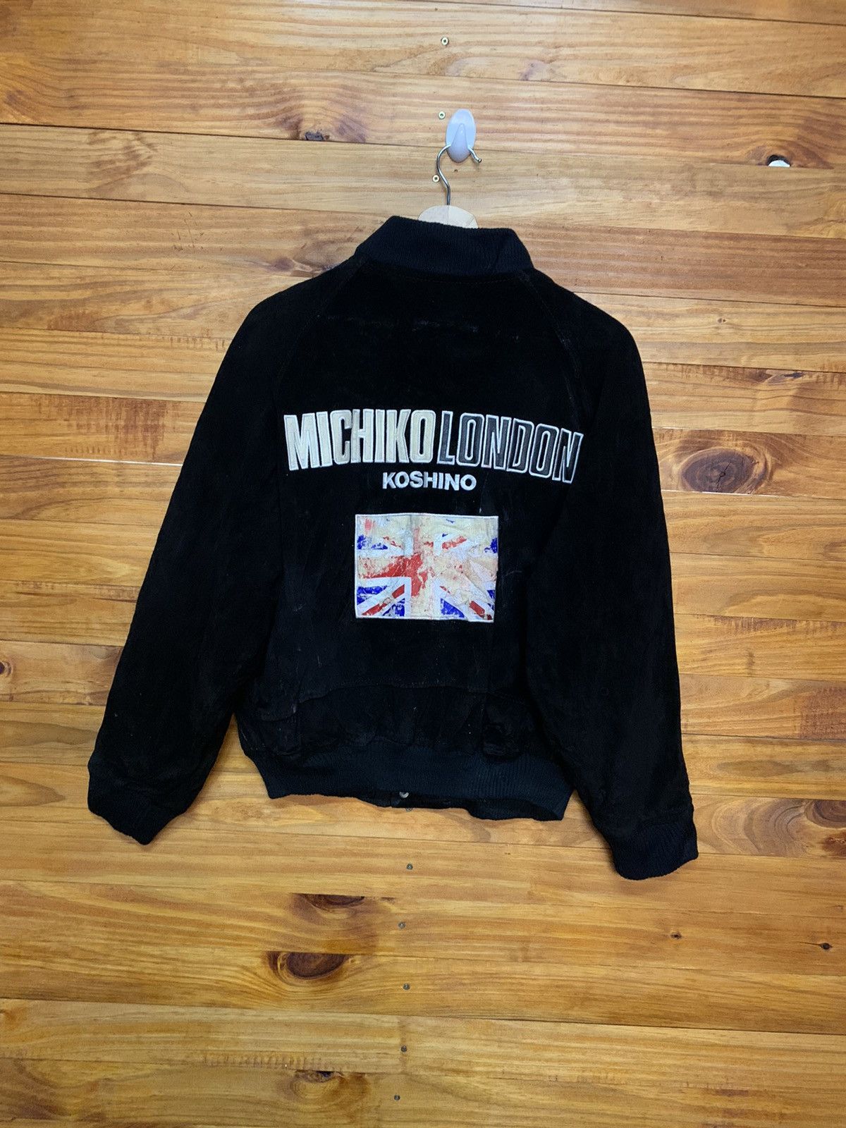 Michiko Koshino London Vintage Michiko Koshino Uk Flag Big Logo Velvet Jacket Size US M / EU 48-50 / 2 - 1 Thumbnail
