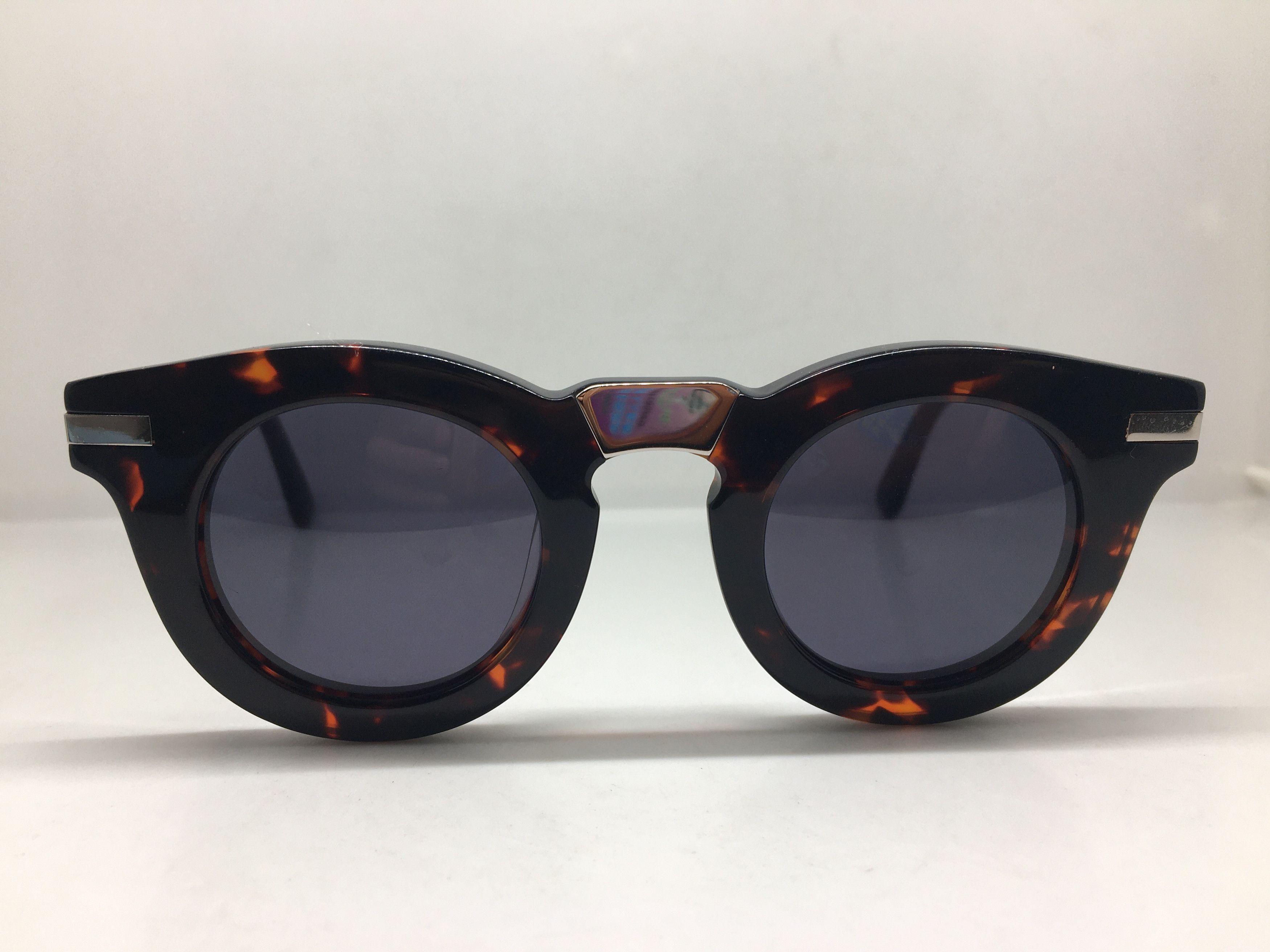 Gentle Monster Gentle Monster T.Button Keyhole Bridge Sunglasses Frame Size ONE SIZE - 1 Thumbnail