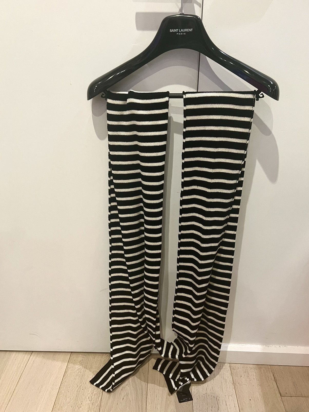 Saint Laurent Paris FW15 Iconic pistol print Saint Laurent scarf