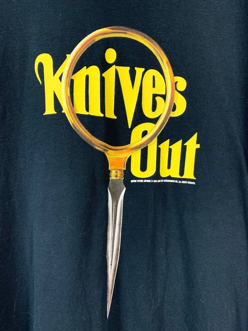 Vintage Knives Out Mystery Film Daniel Craig Chris Evans Movie Tee Size US XXL / EU 58 / 5 - 4 Thumbnail