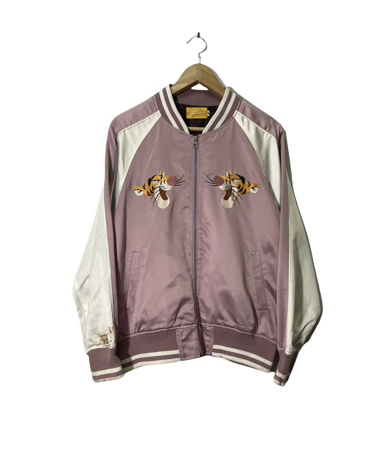 VINTAGE DISNEY SUKAJAN TIGGER POOH BOMBER JACKET