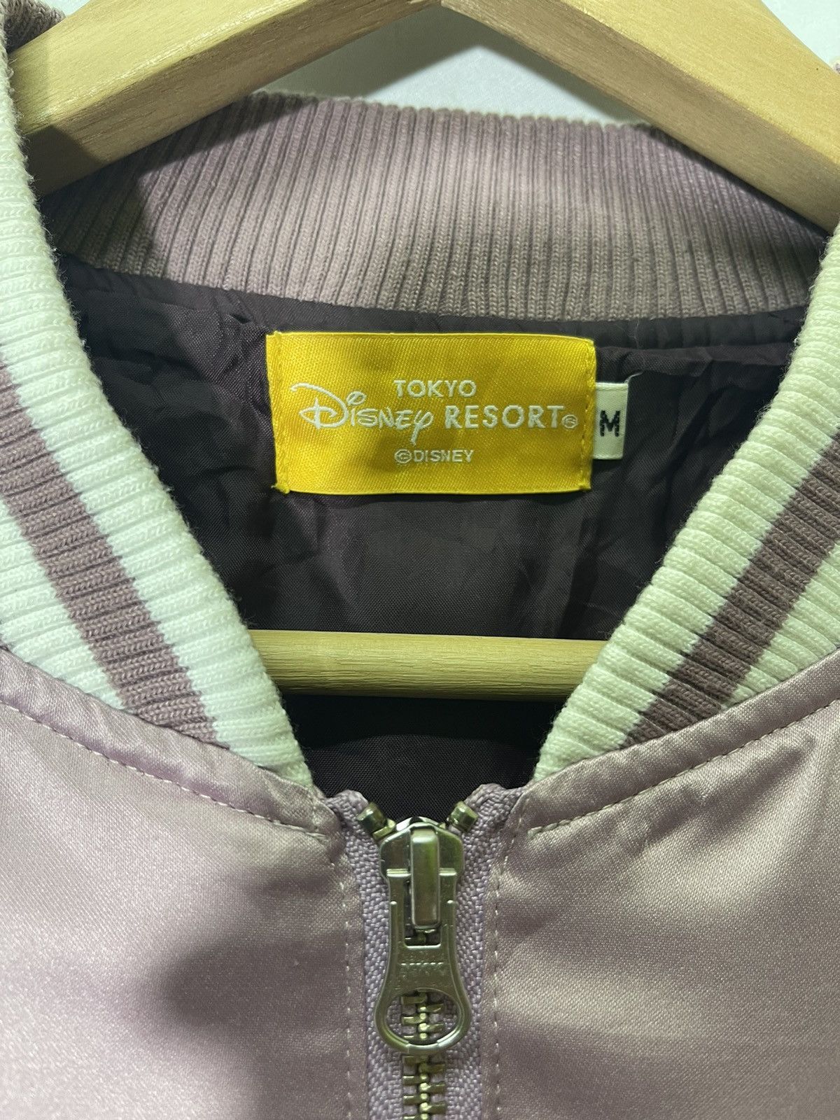 Disney × Vintage VINTAGE DISNEY SUKAJAN TIGGER POOH BOMBER JACKET Size US M / EU 48-50 / 2 - 8 Thumbnail
