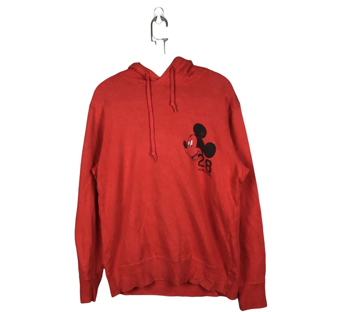 Uniqlo x mickey mouse sweatshirt big logo