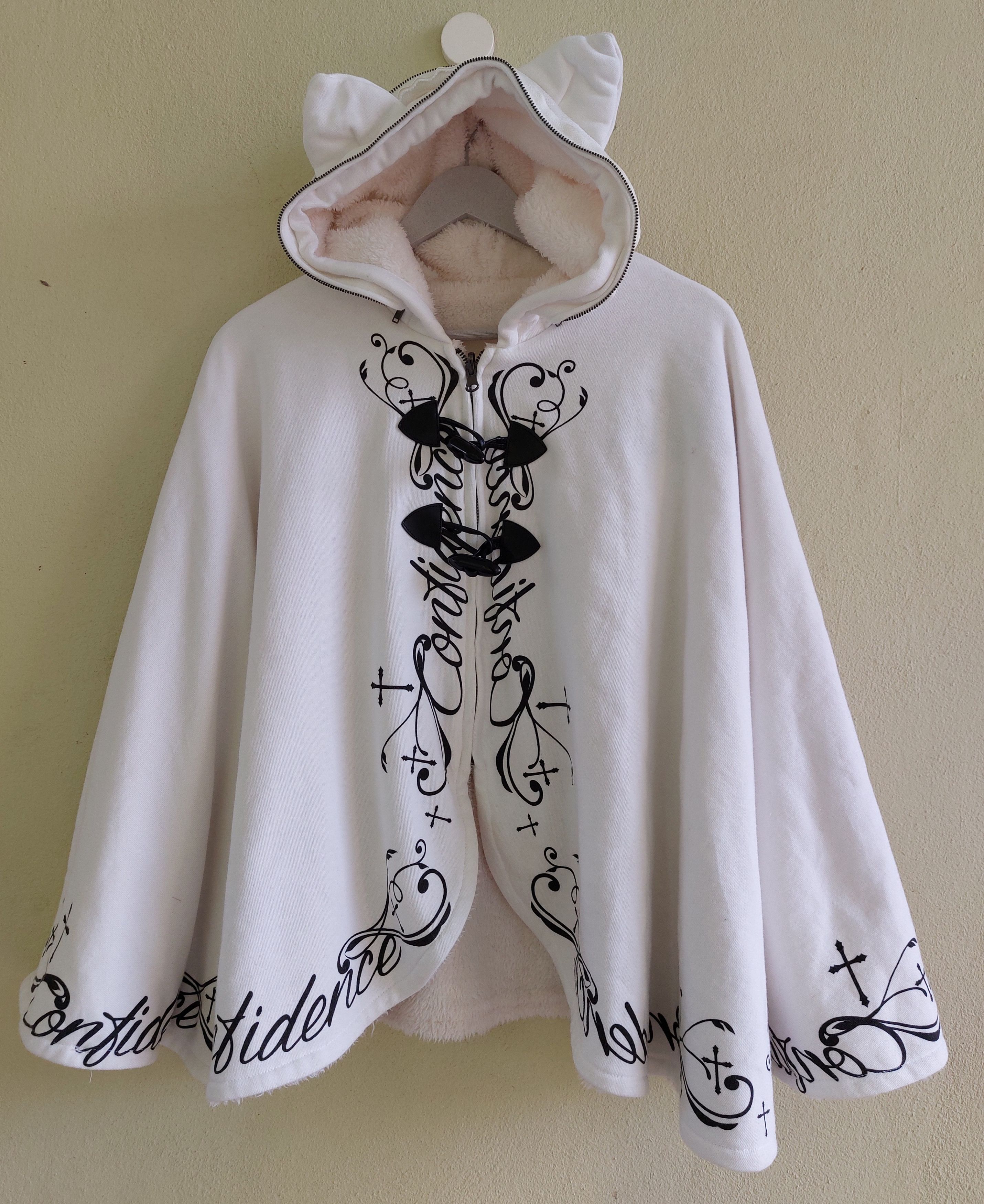 Other Unbranded reversible zipper ear hoodie cloak & cape Size US M / EU 48-50 / 2 - 1 Thumbnail