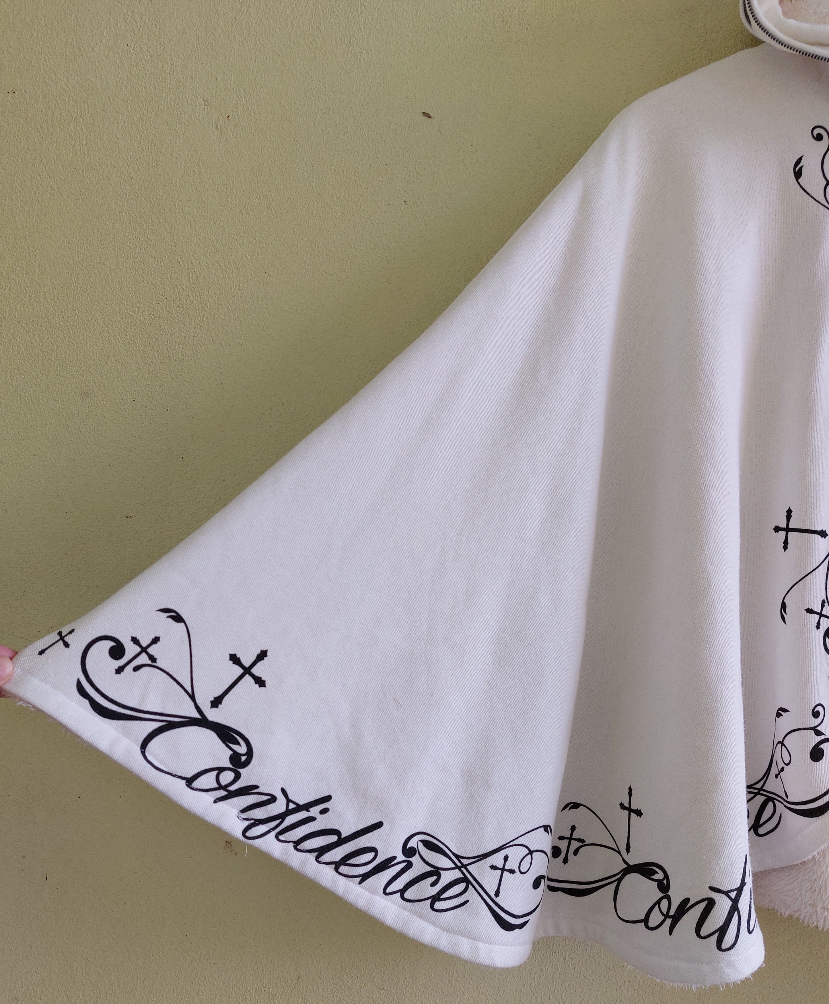 Other Unbranded reversible zipper ear hoodie cloak & cape Size US M / EU 48-50 / 2 - 4 Thumbnail