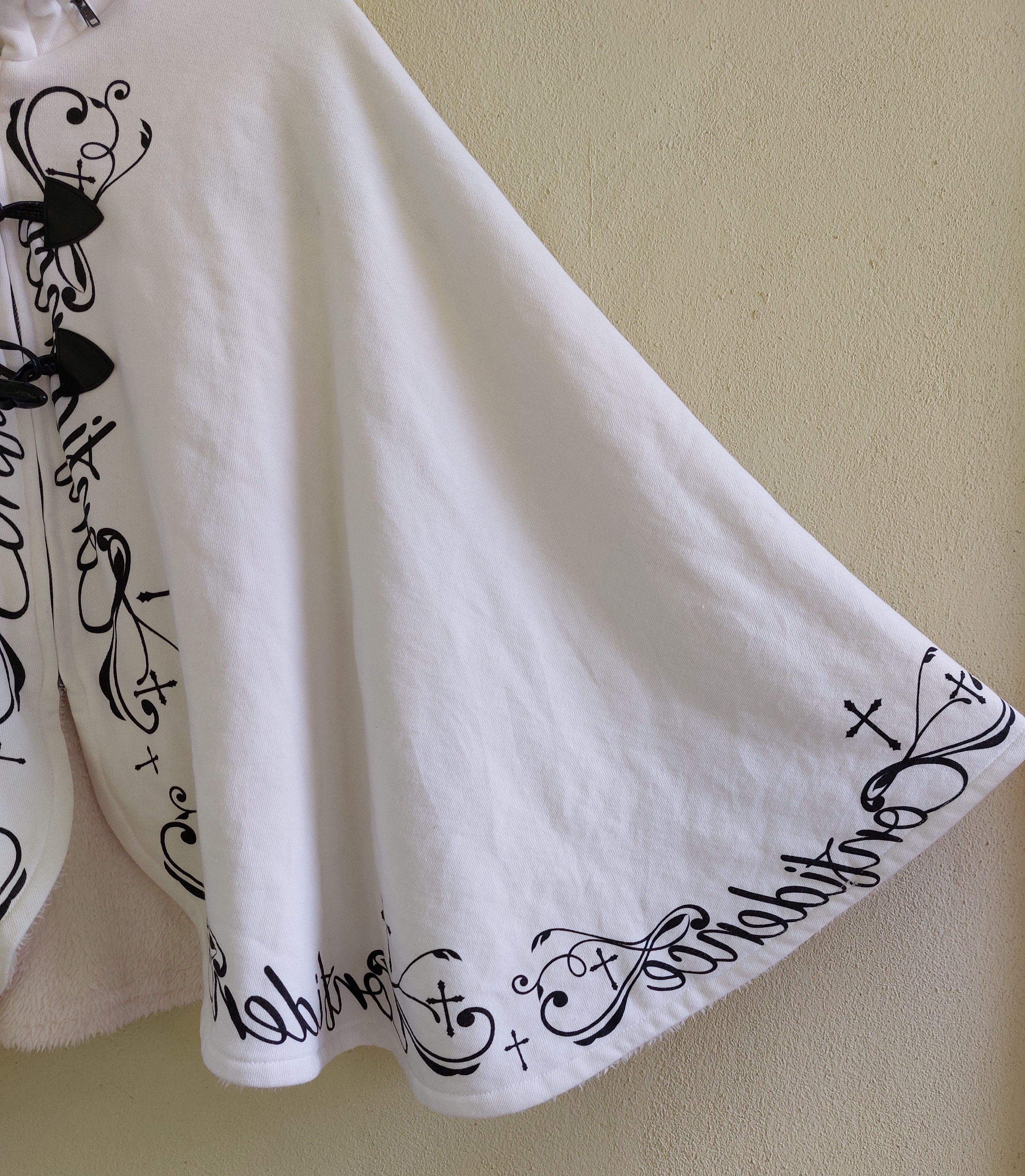 Other Unbranded reversible zipper ear hoodie cloak & cape Size US M / EU 48-50 / 2 - 5 Thumbnail