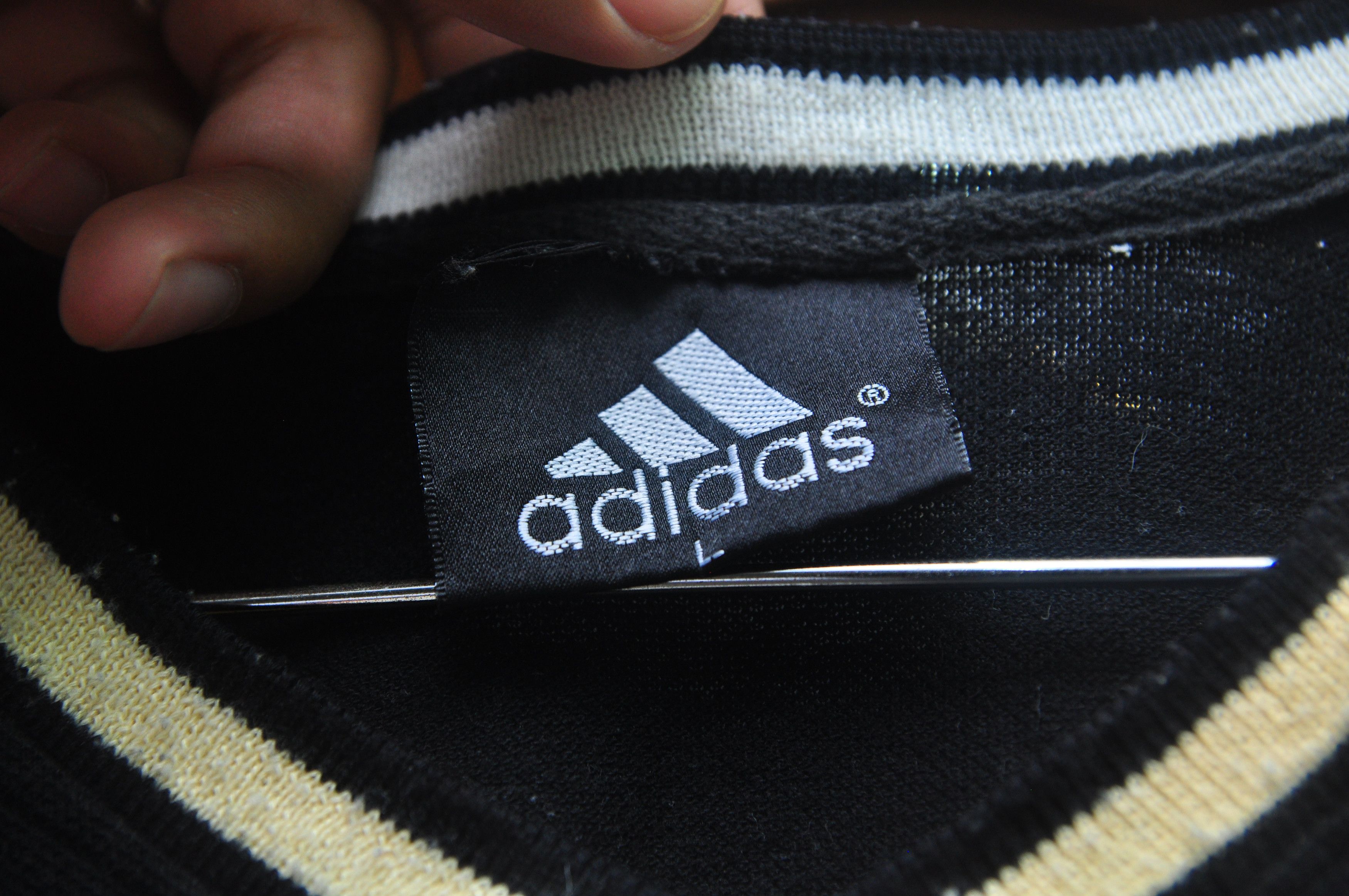 Adidas × Designer × Japanese Brand Adidas Shirt / hip hop swag skate rap gift kappa Size US L / EU 52-54 / 3 - 5 Thumbnail