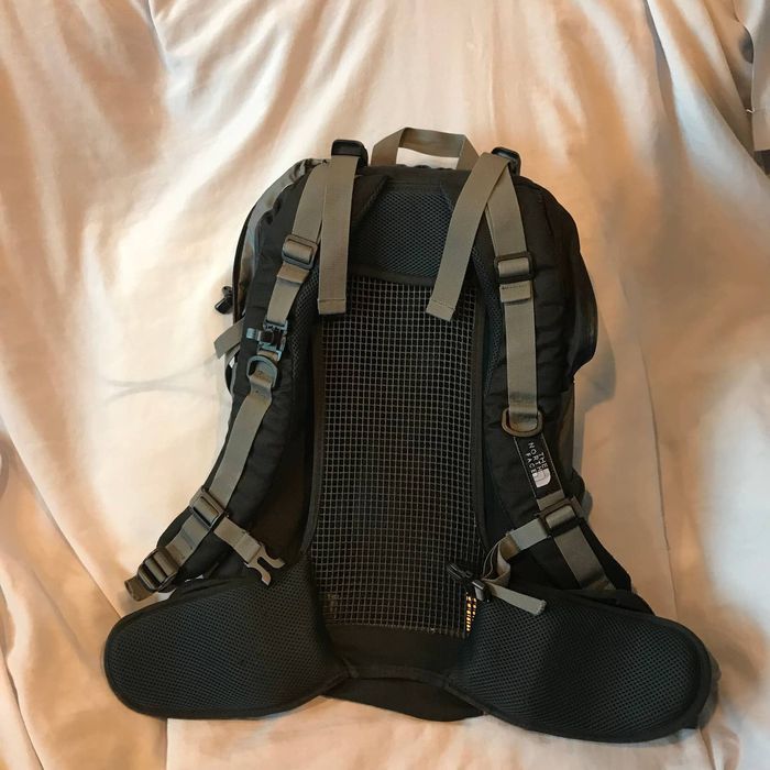 The North Face The North Face Electron 40L Backpack | Grailed