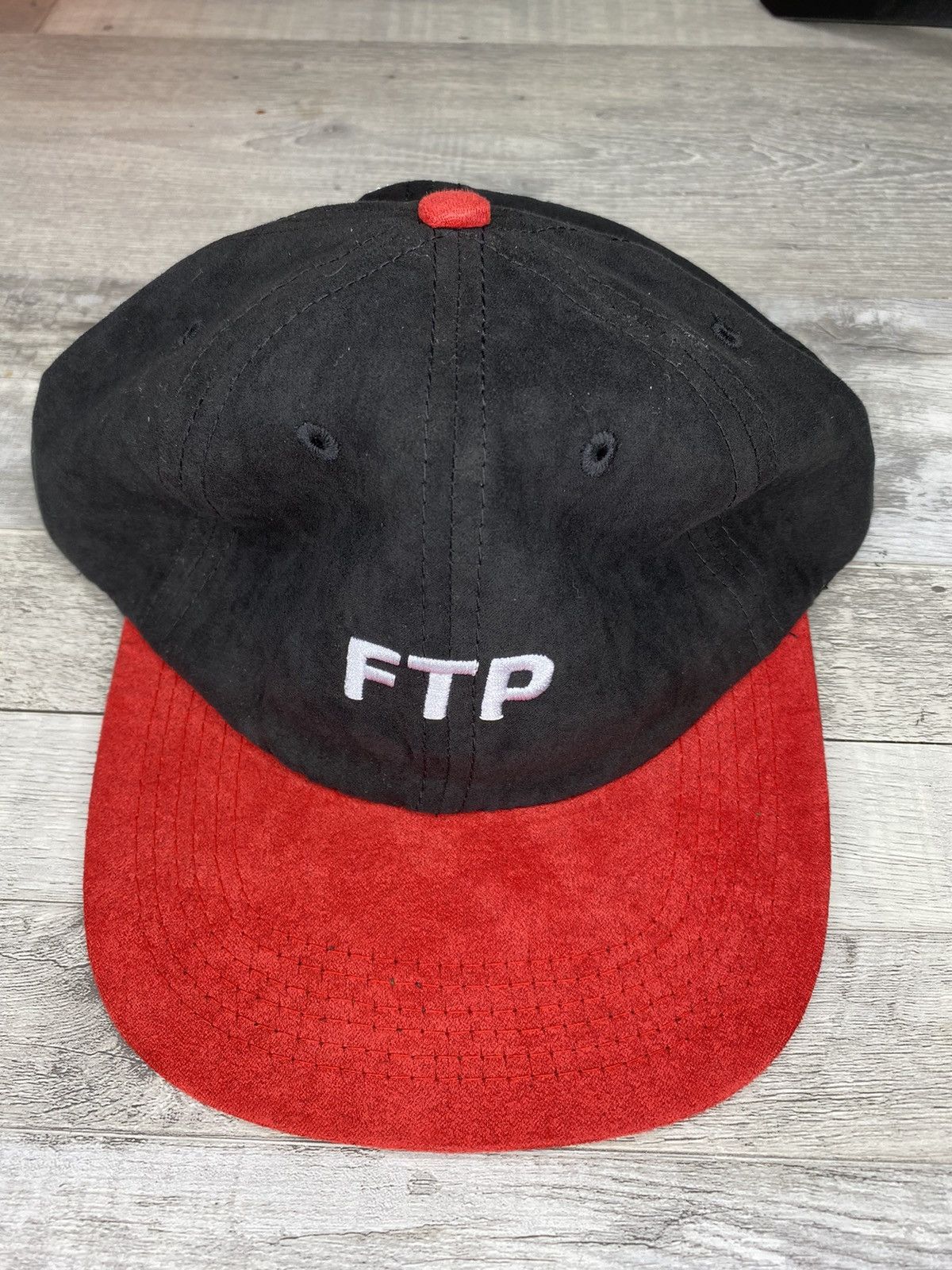 Fuck The Population FTP RED AND BLACK FLATBRIM STRAPBACK VTG DEADSTOCK Size ONE SIZE - 2 Thumbnail