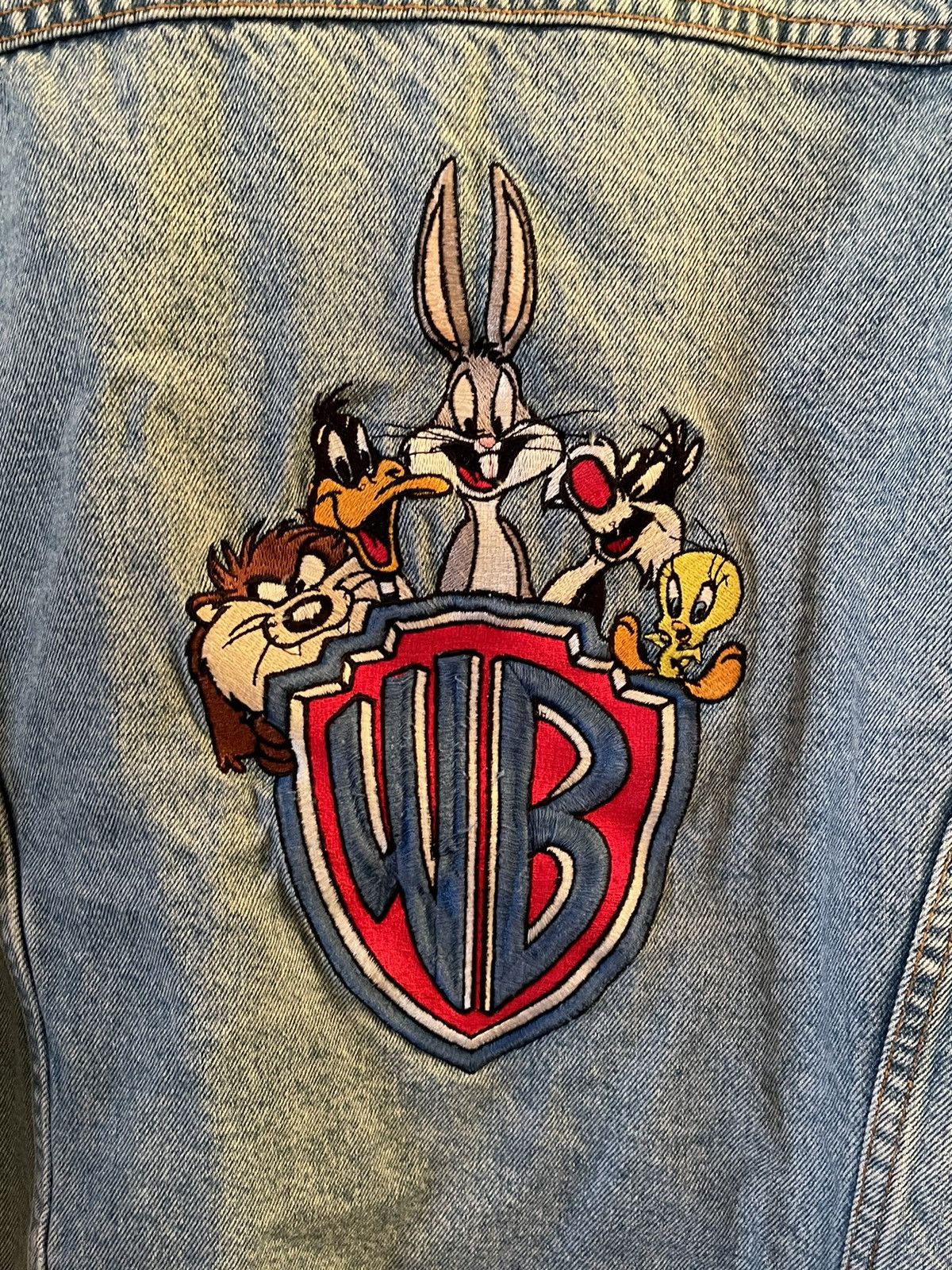 Vintage Vintage Looney Tunes denim jacket Size US XL / EU 56 / 4 - 3 Thumbnail