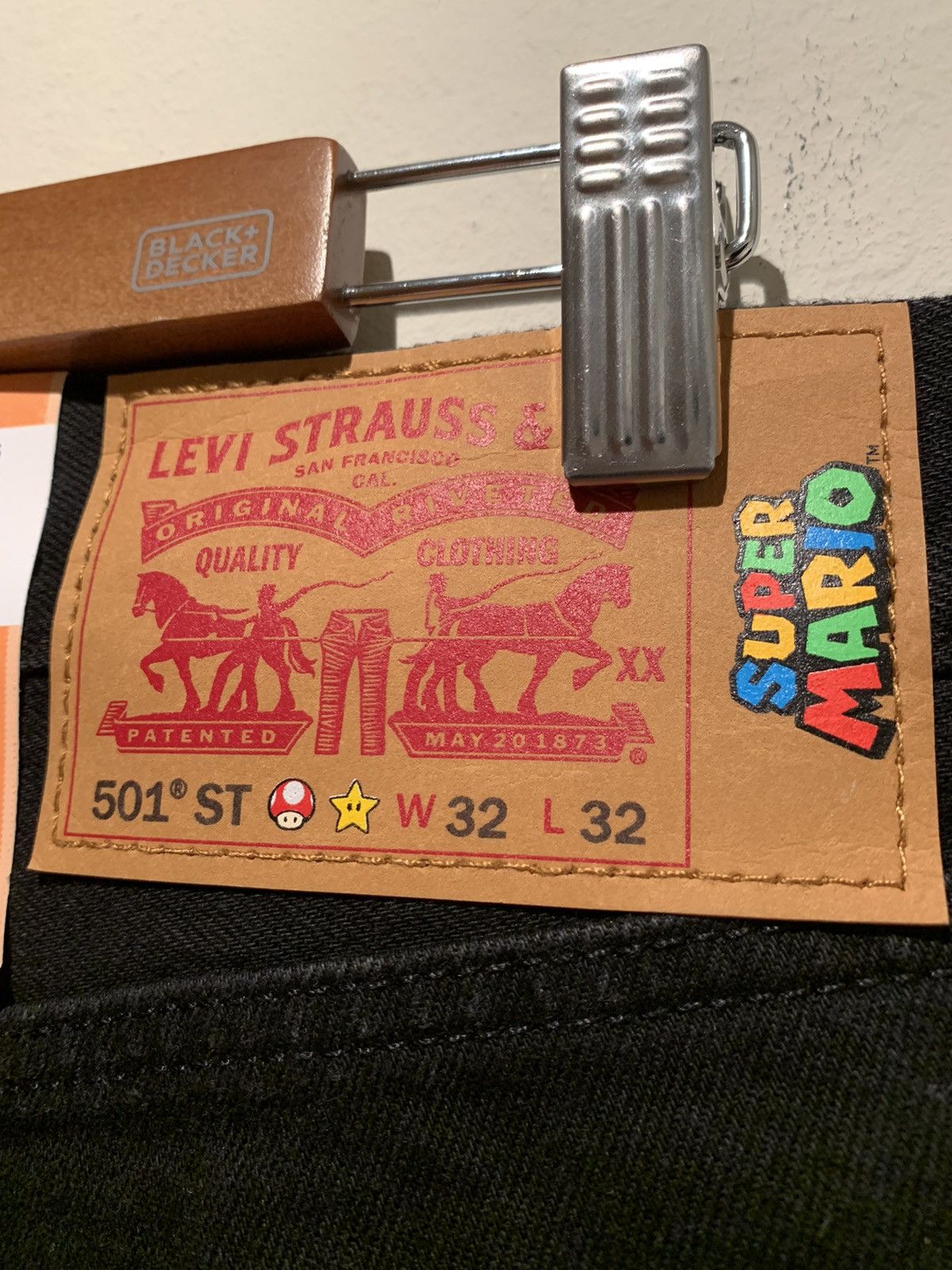 Levi's × Levi's Vintage Clothing × Nintendo *RARE* New Levi’s x Nintendo Super Mario 501 ST Denim Jeans Size US 32 / EU 48 - 2 Thumbnail