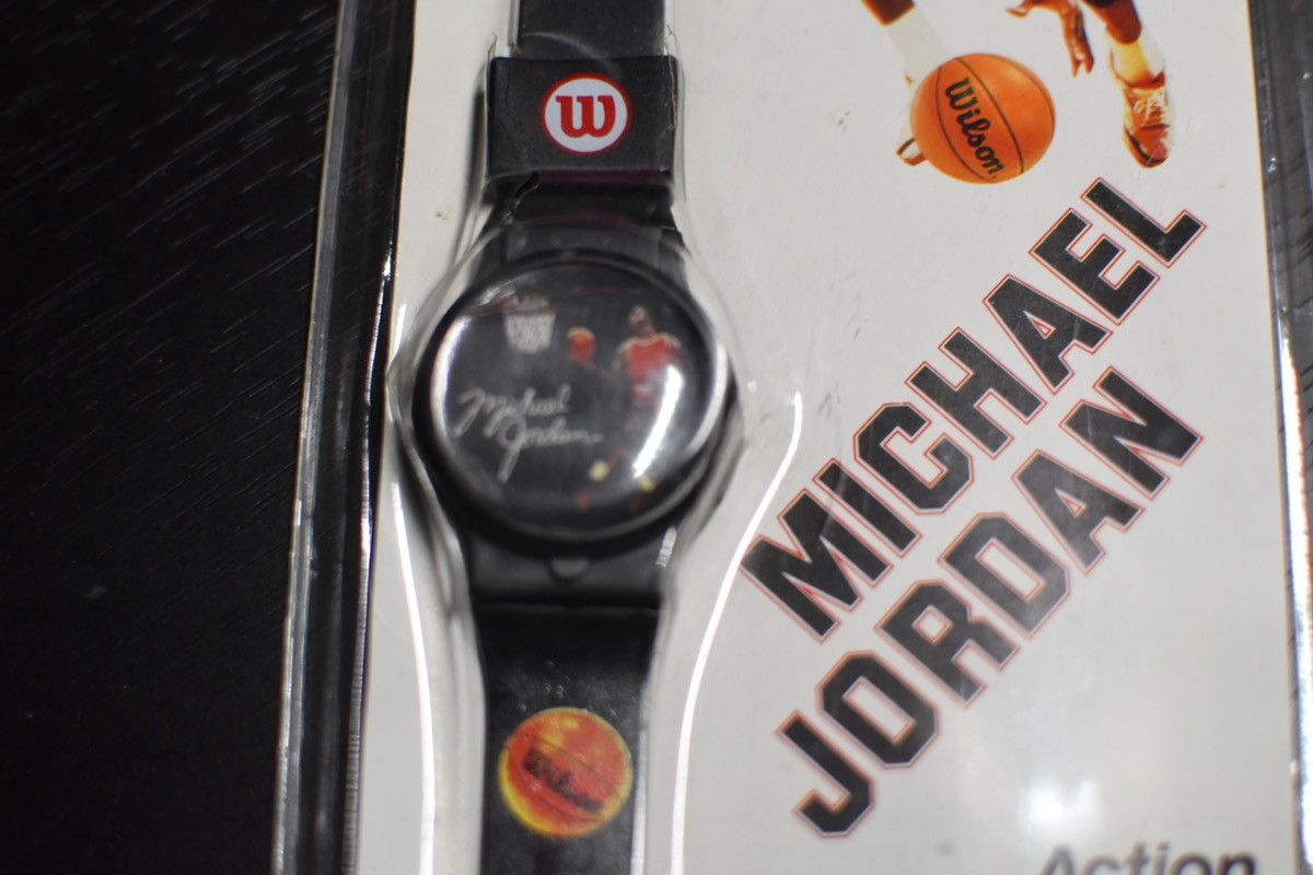 Jordan Brand × NBA × Wilson Vintage Wilson Michael Jordan Watch Size ONE SIZE - 4 Thumbnail