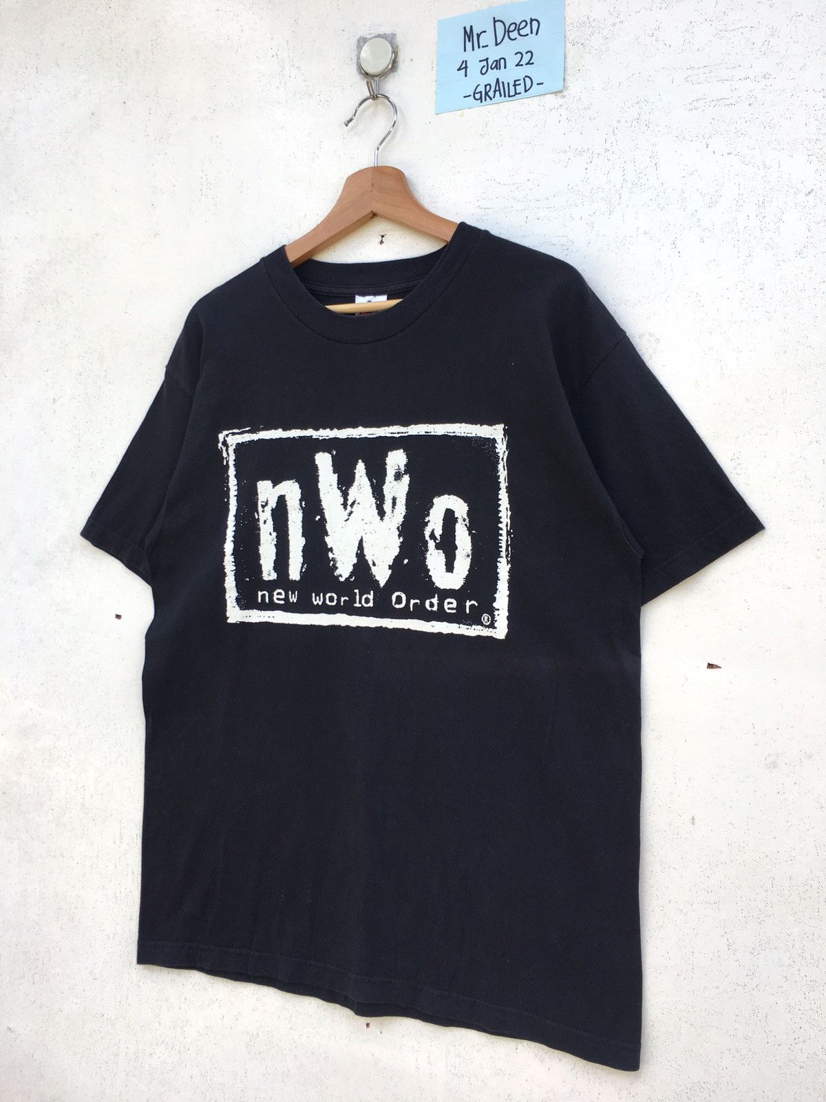Vintage Rare Vintage New World Order NWO Wwe Large Size Tshirt Size US L / EU 52-54 / 3 - 3 Thumbnail