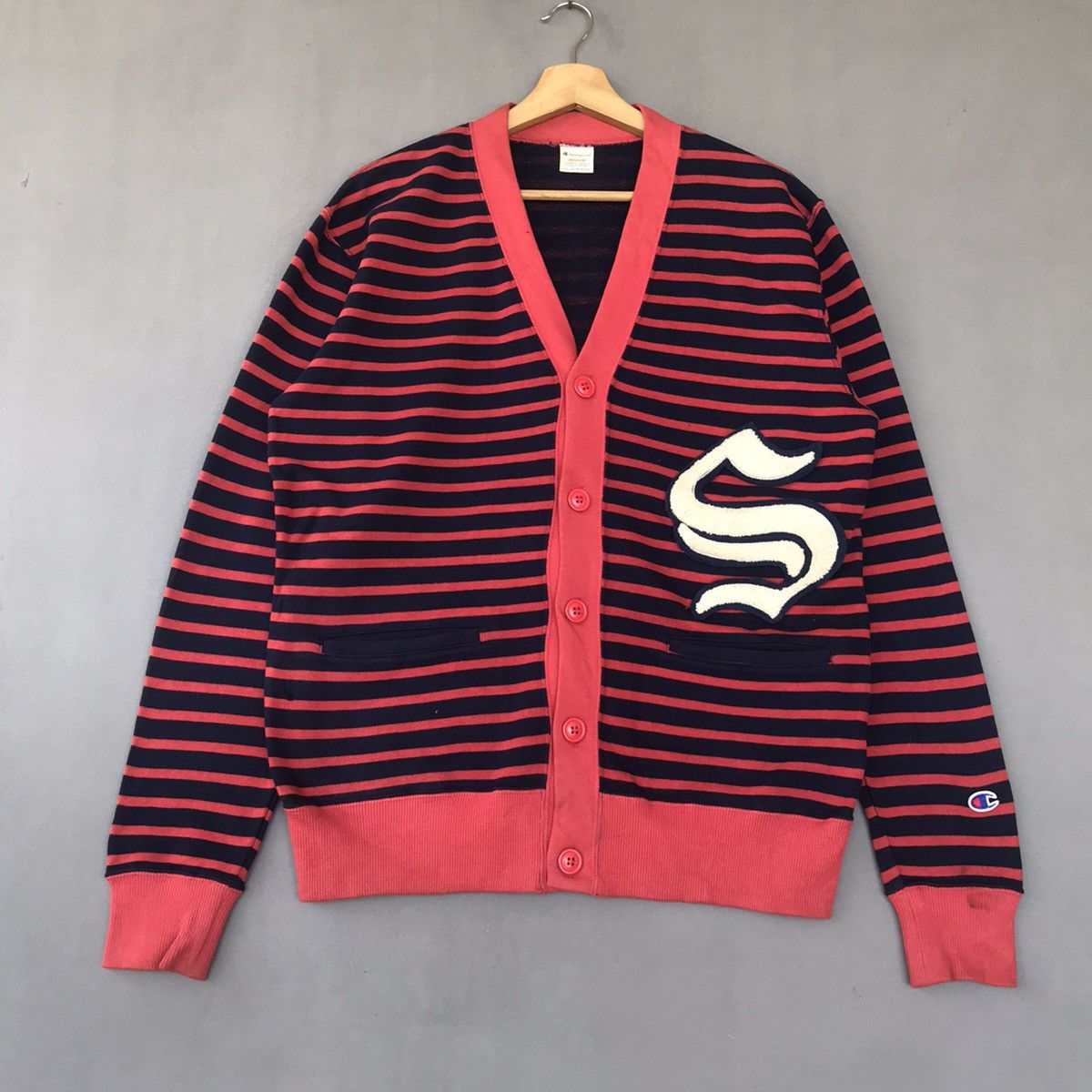 Champion Vintage Champion Stripe Knitwear with Pocket Big Logo Size US M / EU 48-50 / 2 - 1 Thumbnail