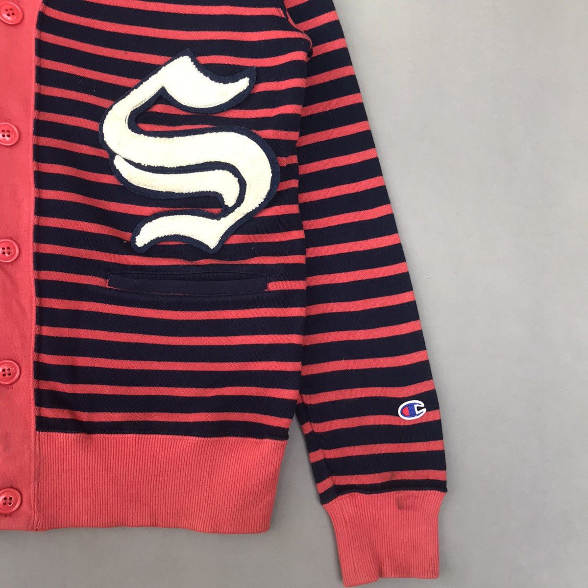 Champion Vintage Champion Stripe Knitwear with Pocket Big Logo Size US M / EU 48-50 / 2 - 3 Thumbnail