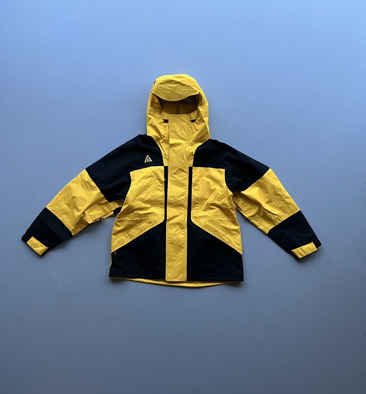 Nike ACG Nike ACG GORE TEX Jacket Black Yellow Grailed