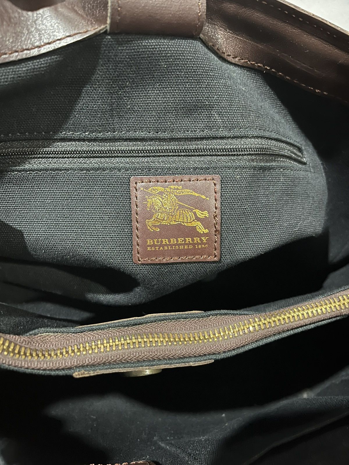 Burberry Authentic Burberry Bag Handbag Size ONE SIZE - 19 Thumbnail