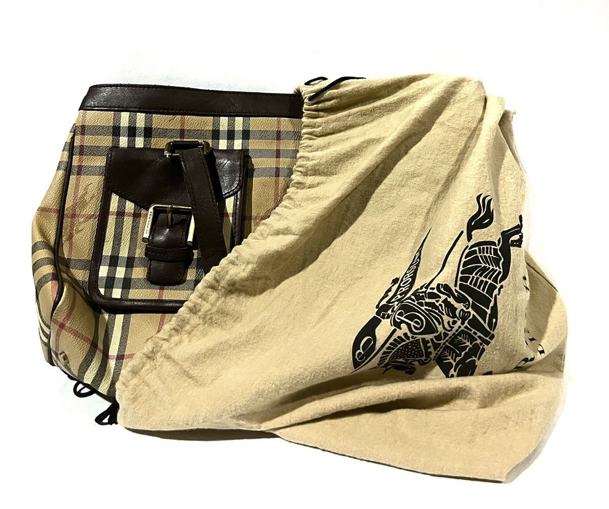 Burberry Authentic Burberry Bag Handbag Size ONE SIZE - 25 Thumbnail
