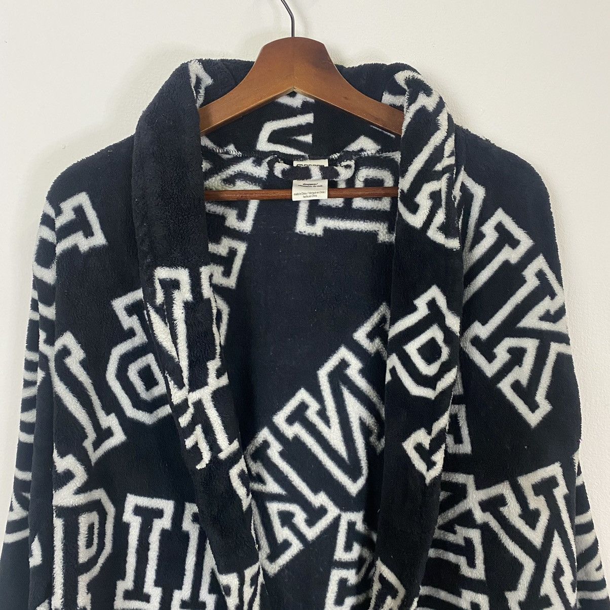 Pink Pink Fullprint Fleece Cardigan Size US L / EU 52-54 / 3 - 4 Thumbnail