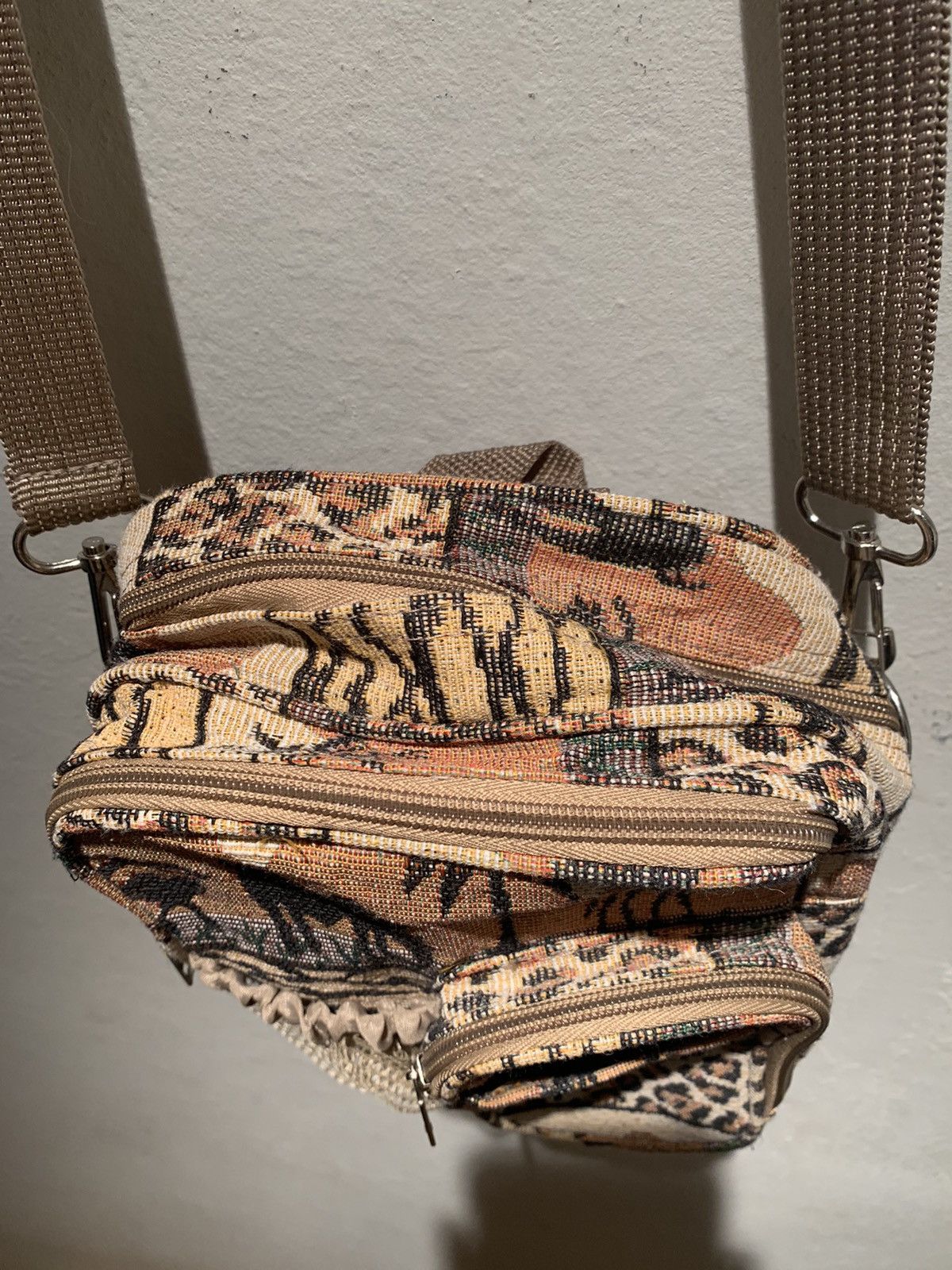 Vintage RARE* Vintage Pioneer Express African Tapestry Crossbody Bag Size ONE SIZE - 4 Thumbnail