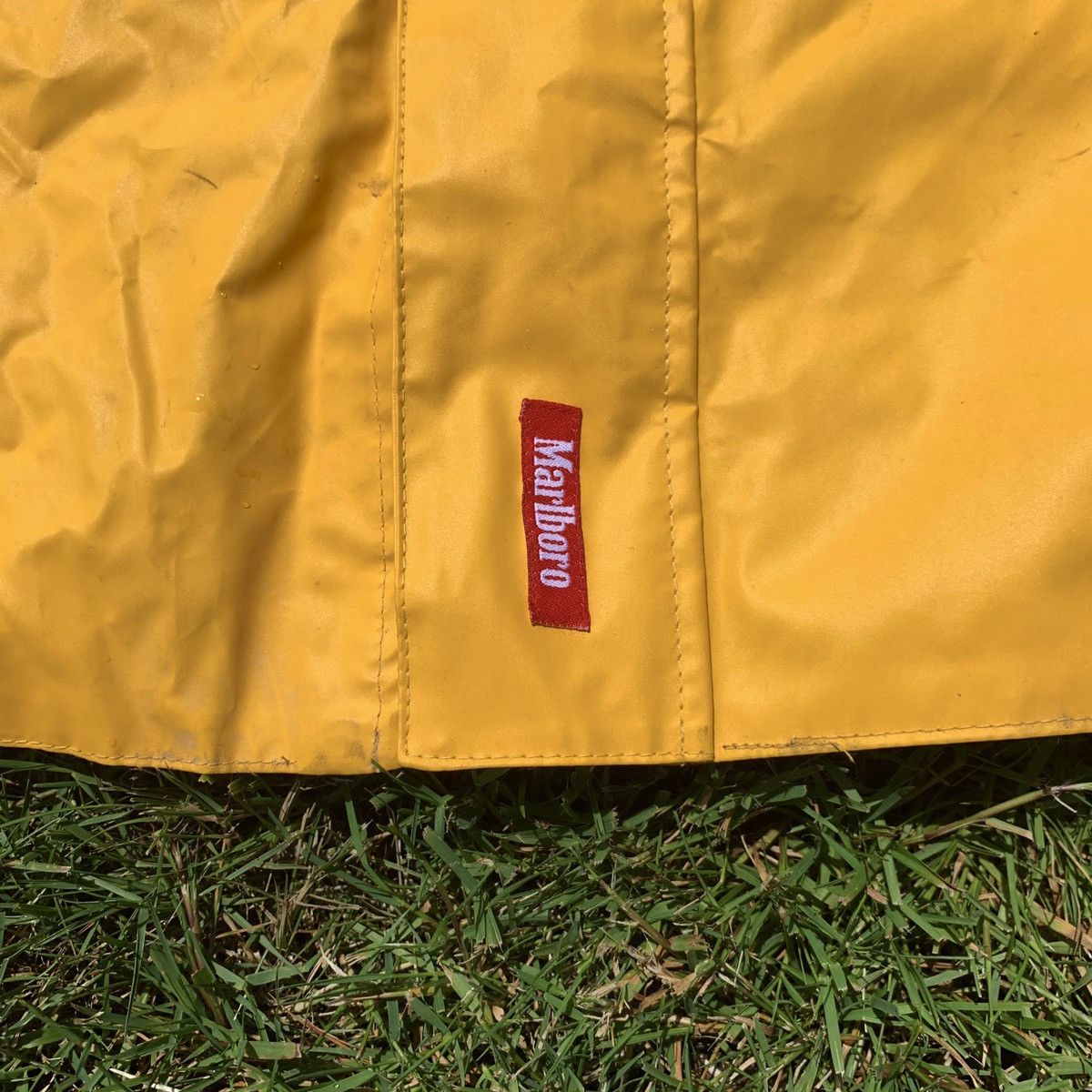 Marlboro × Vintage Vintage Marlboro Reversible Jacket Trench Coat 90’s Size US L / EU 52-54 / 3 - 4 Thumbnail